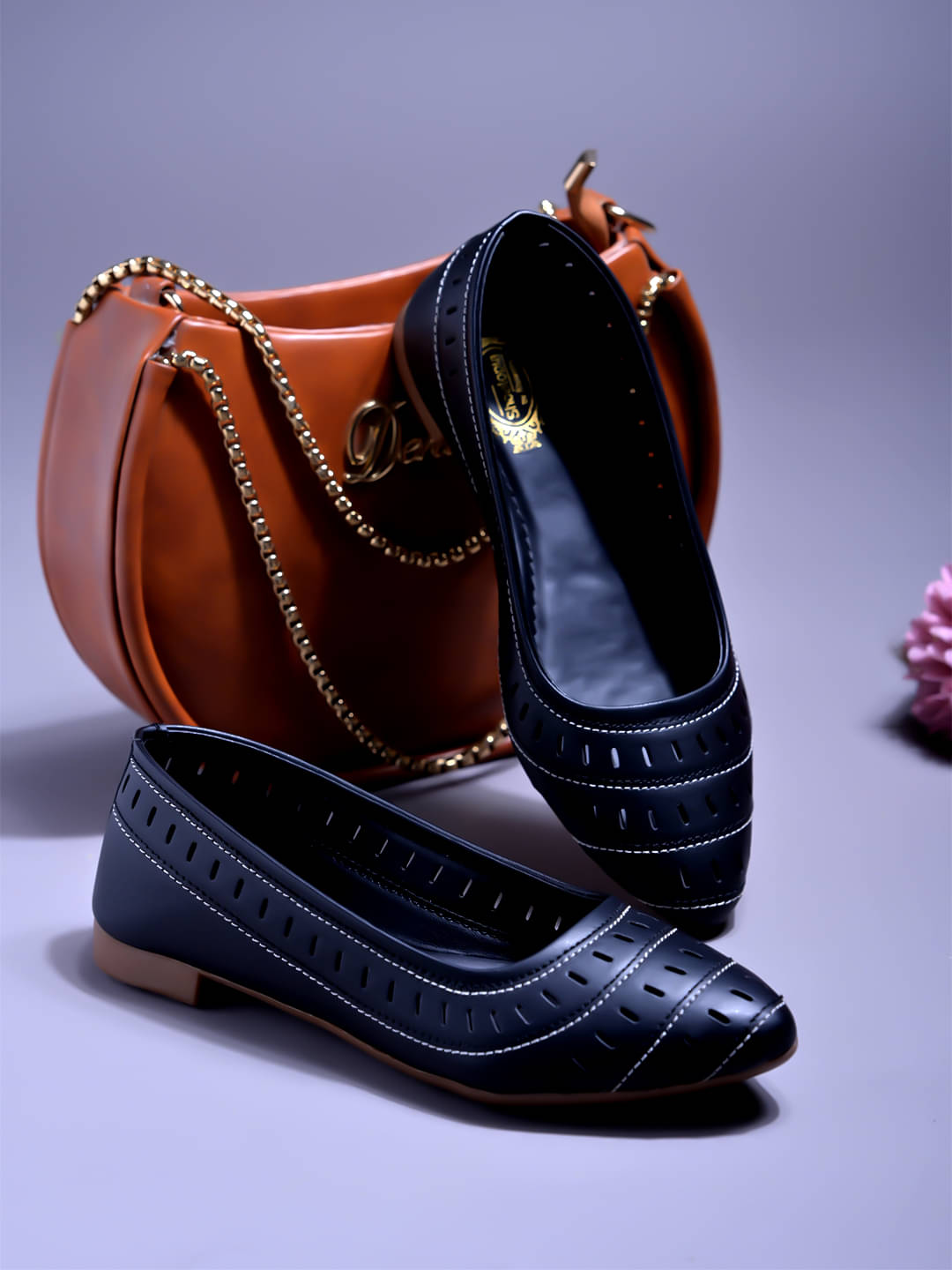     			Shoetopia Black Women's Casual Ballerinas