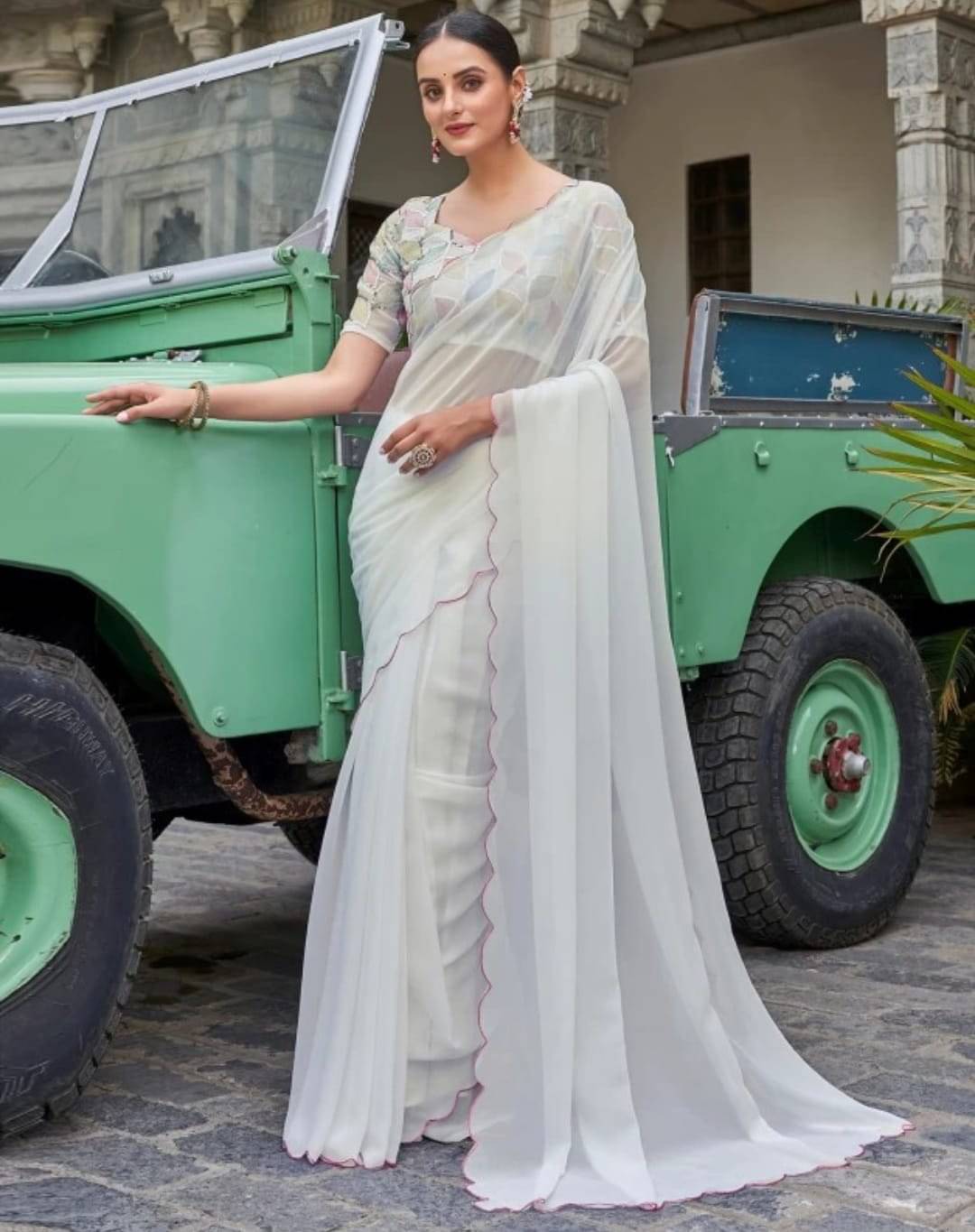     			supalee Tex Georgette Solid Saree With Unstitched Blouse Piece ( Multicolor1 )