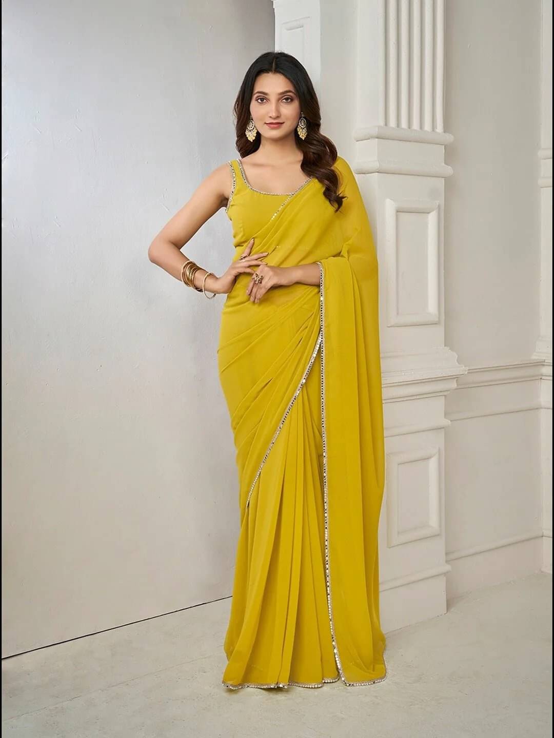     			BLEESBURY Georgette Solid Saree With Unstitched Blouse Piece ( Lime Green )