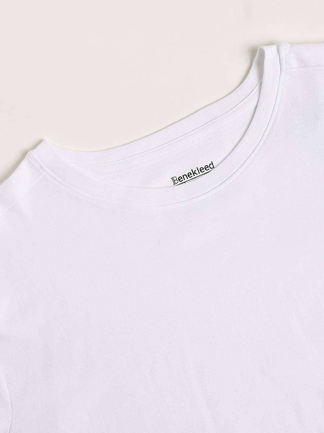    			Bene Kleed Women Cotton Printed Oversized Fit Round Neck T-Shirt ( White )