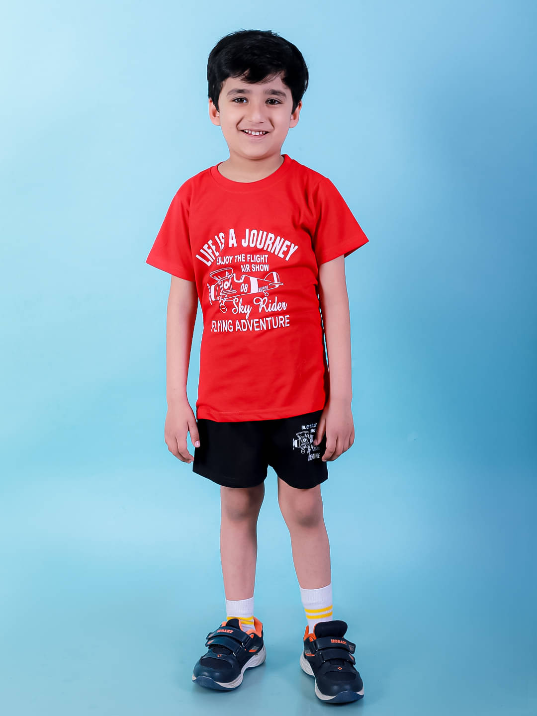     			Chandrika Pack of 1 Boys Cotton Blend T-Shirt & Shorts Set ( Red )