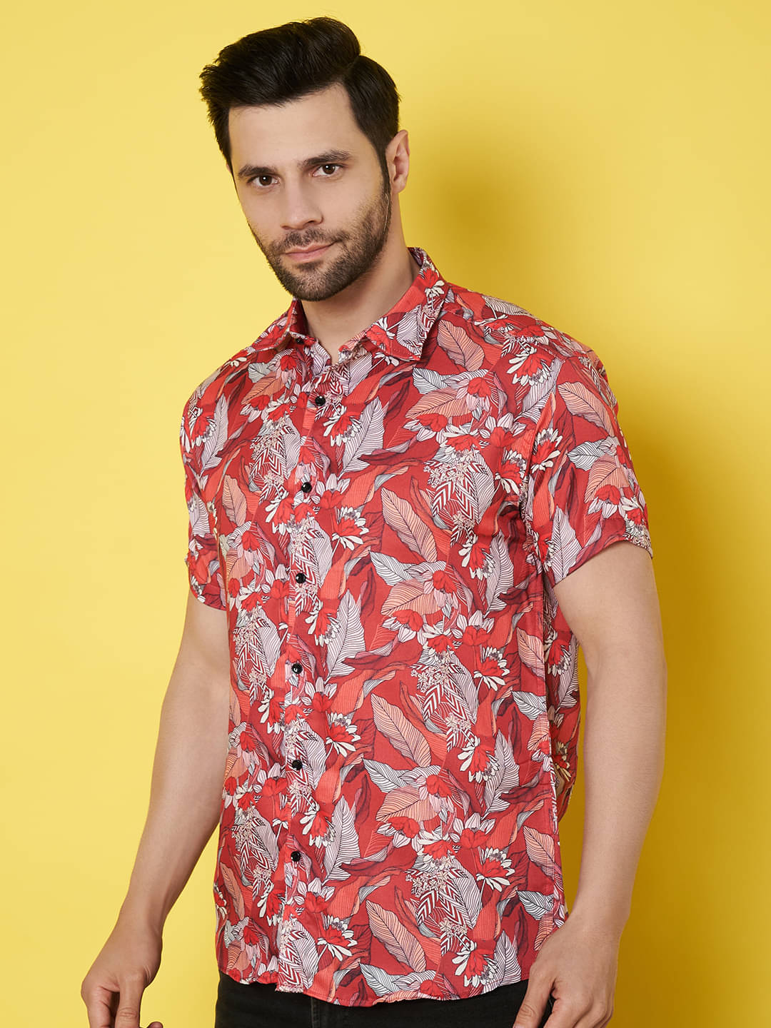     			Fashionfricks Cotton Flex Regular Fit Self Design Half Sleeves Men's Casual Shirt - Multi ( Pack of 1 )