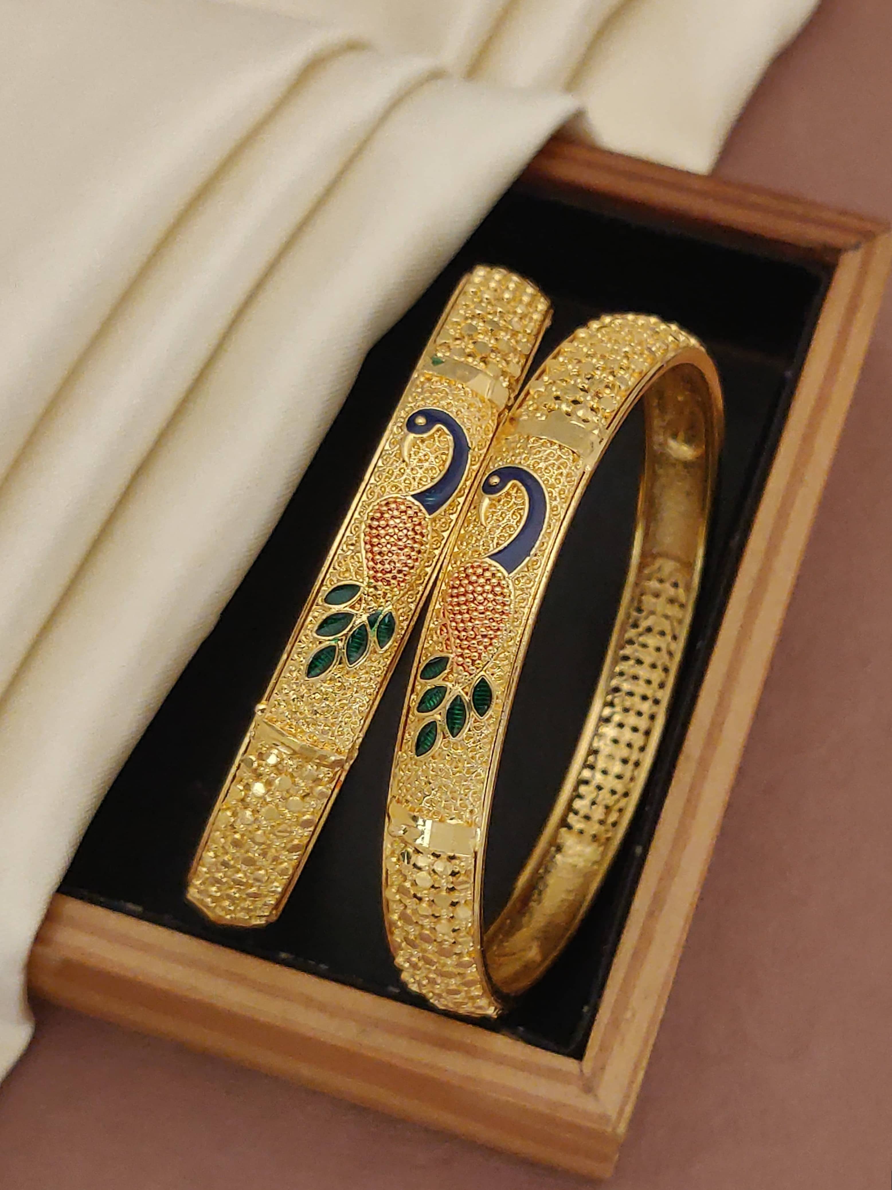 Shivay Fashion Gold Bangle ( Pack of 1 ) - Bangles & Bracelets | Buy online on ZillyBuy