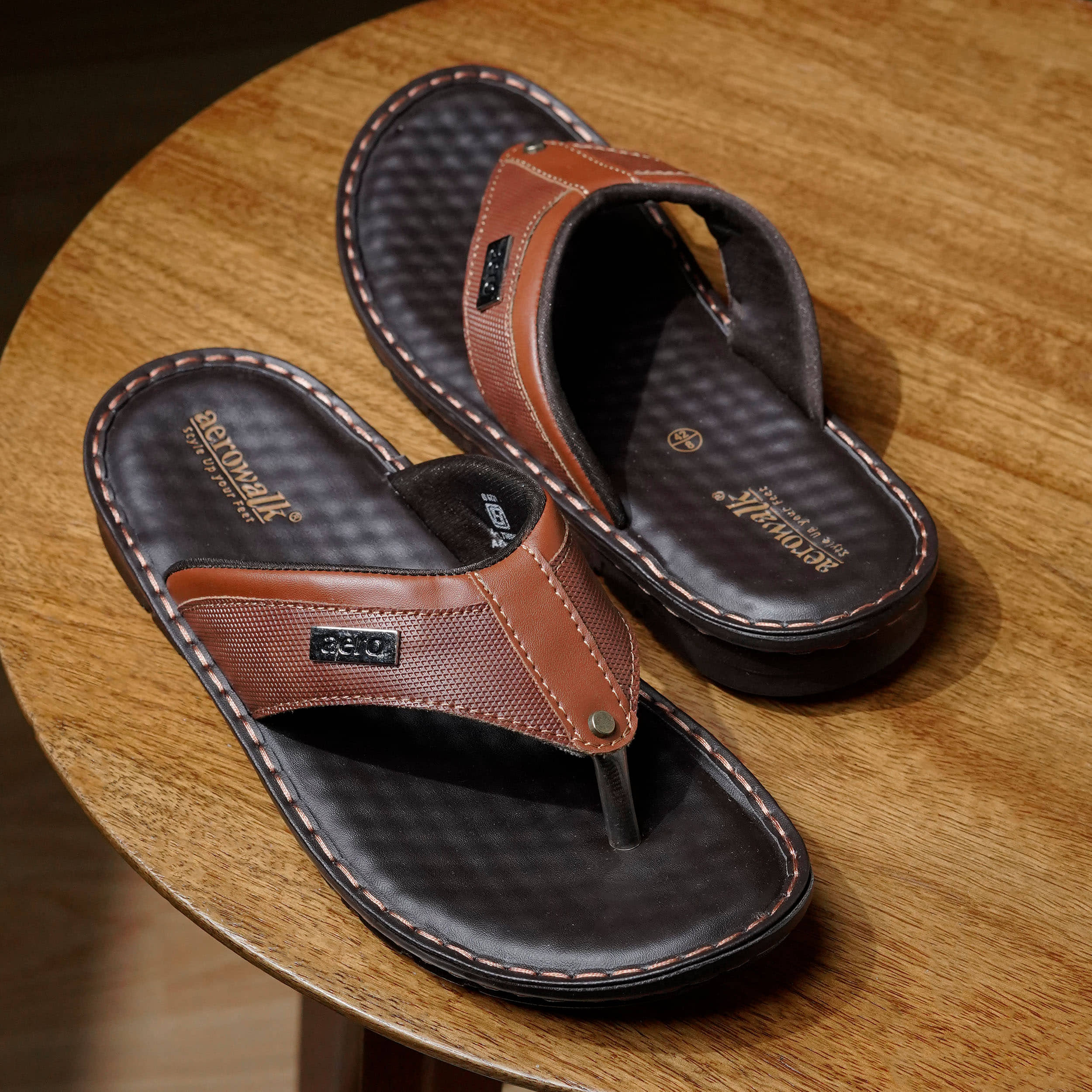Aerowalk Tan Men's Daily Slipper