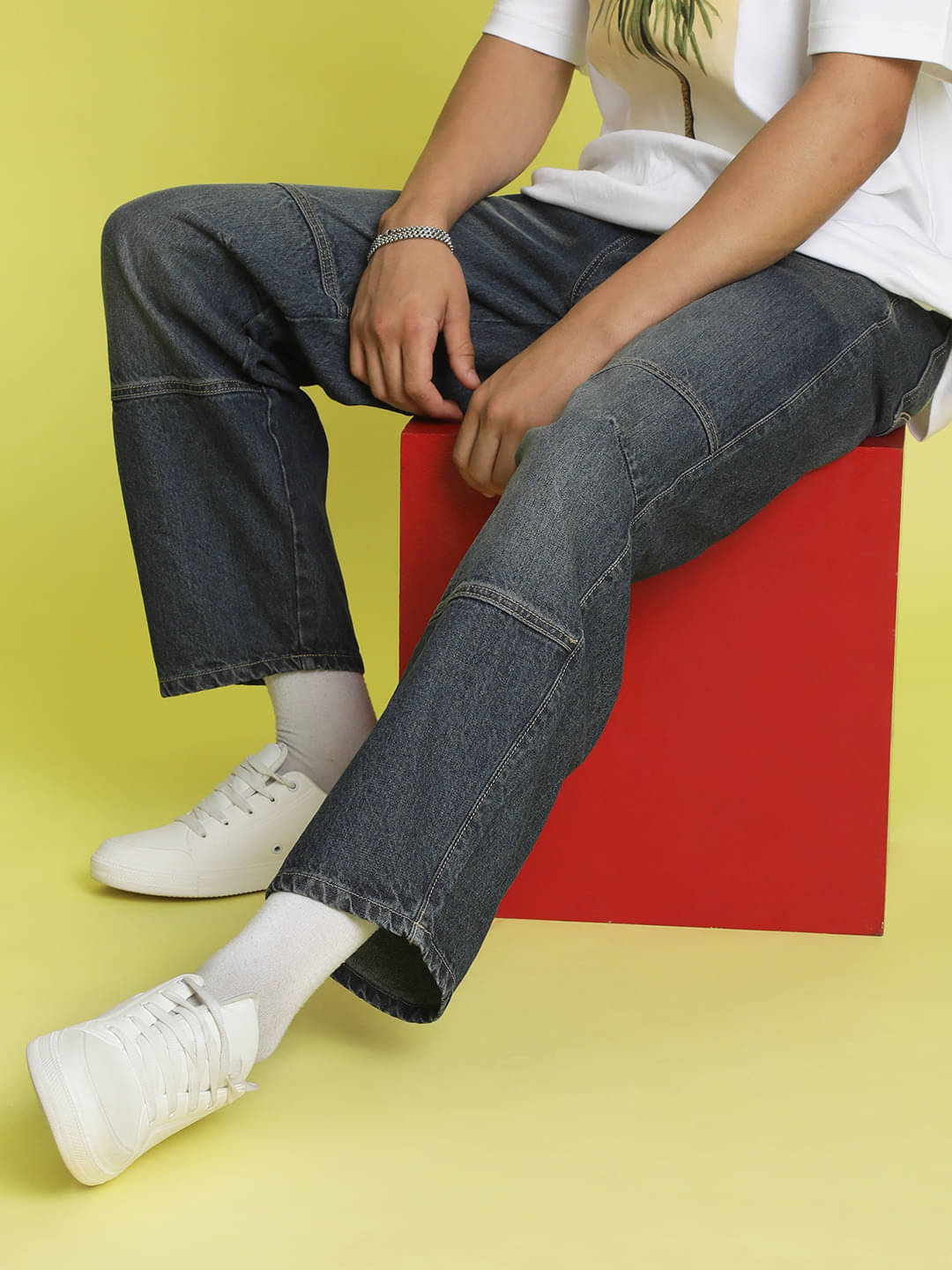 Bene Kleed Faded Men's Jeans - Blue ( Pack of 1 ) Bene Kleed Faded Men's Jeans - Blue ( Pack of 1 )