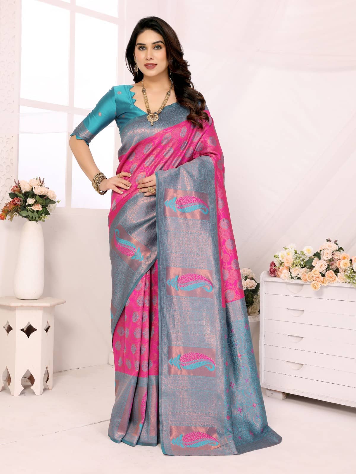 DIKONA DESIGNER Banarasi Silk Woven Saree With Unstitched Blouse Piece ( Rama ) - Sarees | Buy online on ZillyBuy