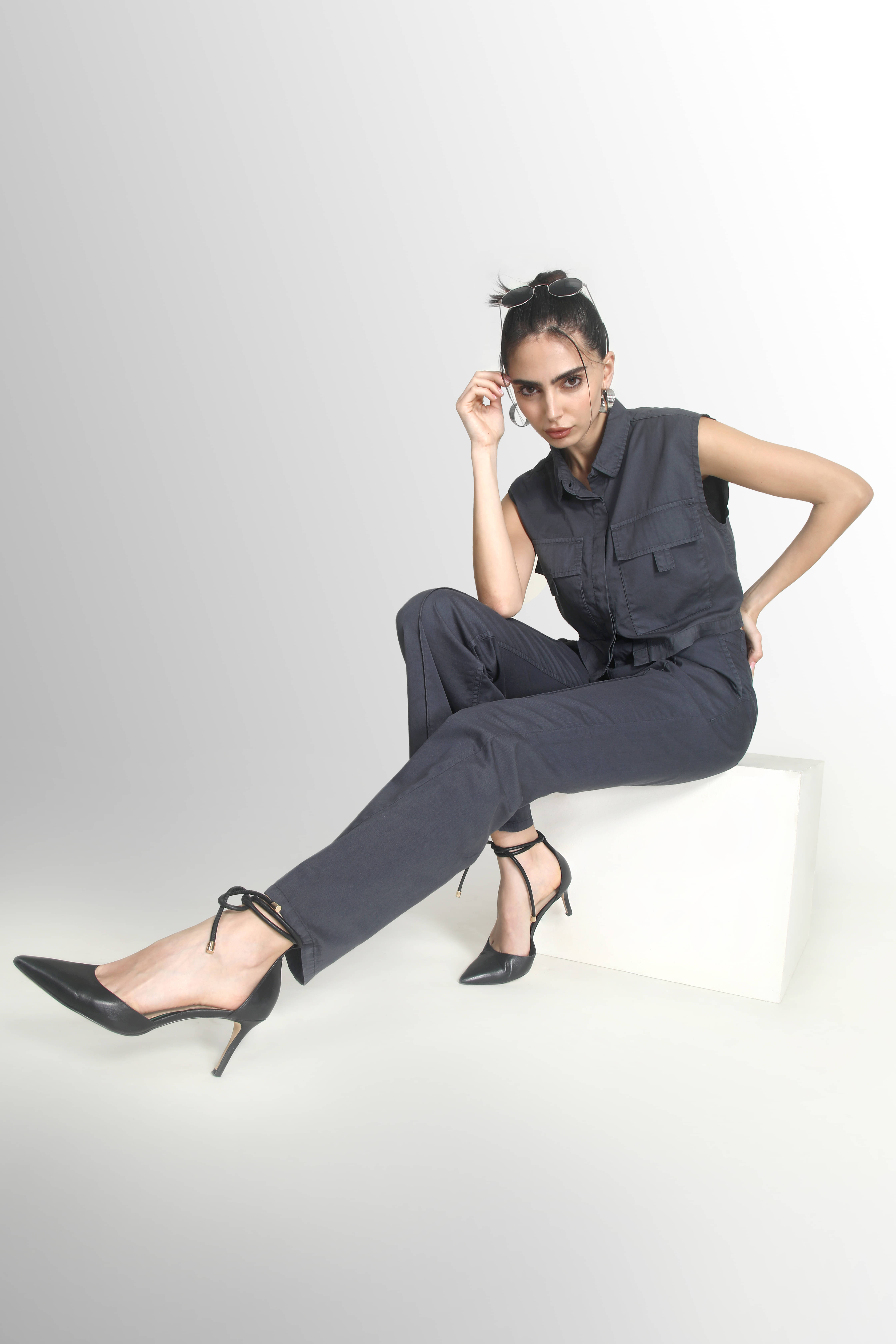     			IVOC Pack of 1 Cotton Flared Women's Casual Pants ( Grey )