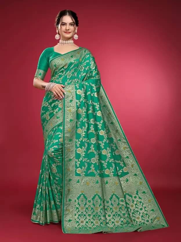 Saadhvi Silk Woven Saree With Unstitched Blouse Piece ( Green ) Saadhvi Silk Woven Saree With Unstitched Blouse Piece ( Green )