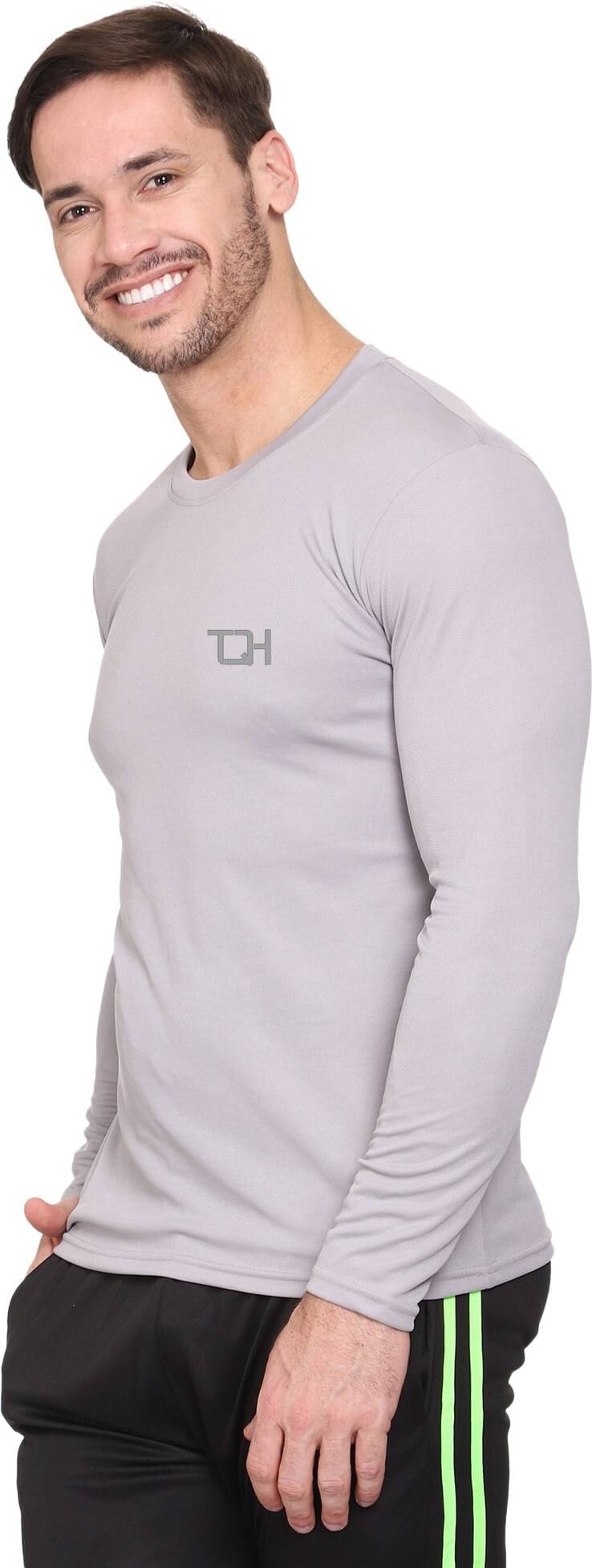 TQH Polyester Regular Fit Solid Full Sleeves Men's Round T-Shirt - Light Grey ( Pack of 1 ) TQH Polyester Regular Fit Solid Full Sleeves Men's Round T-Shirt - Light Grey ( Pack of 1 )