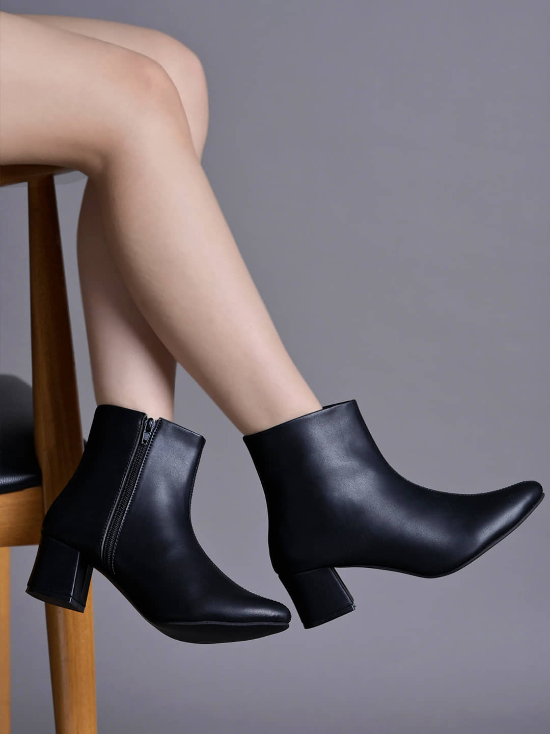 Shoetopia Black Women's Ankle Length Boots