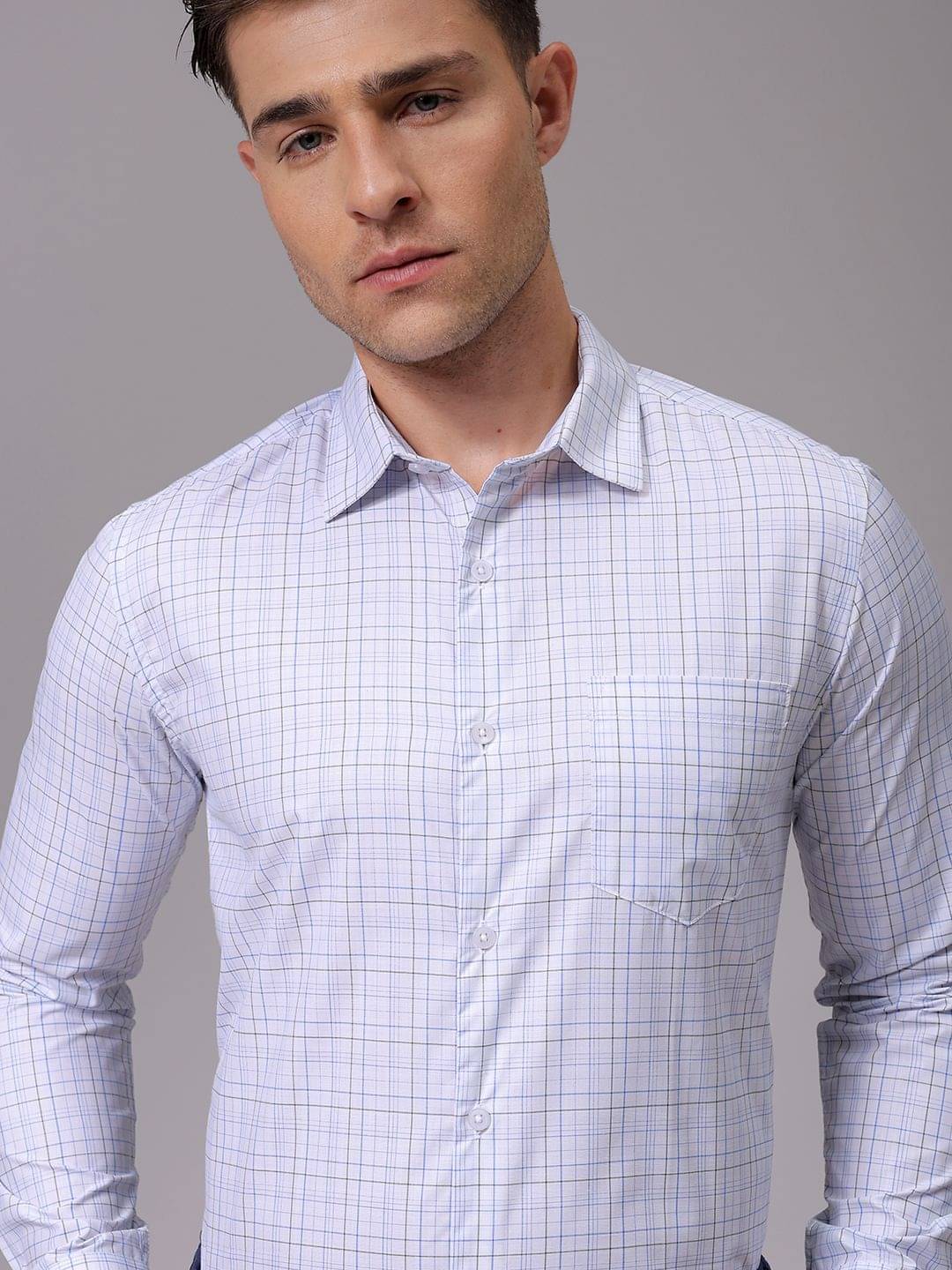 The Indian Garage Co. Cotton Blend Slim Fit Full Sleeves Men's Formal Shirt - Blue ( Pack of 1 ) The Indian Garage Co. Cotton Blend Slim Fit Full Sleeves Men's Formal Shirt - Blue ( Pack of 1 )