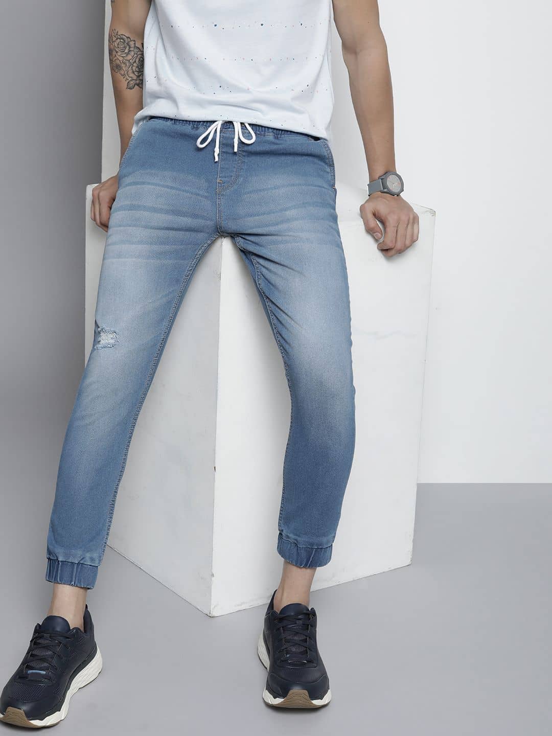 The Indian Garage Co. Slim Fit Solid Men's Jeans - Blue ( Pack of 1 ) - Jeans | Buy online on ZillyBuy