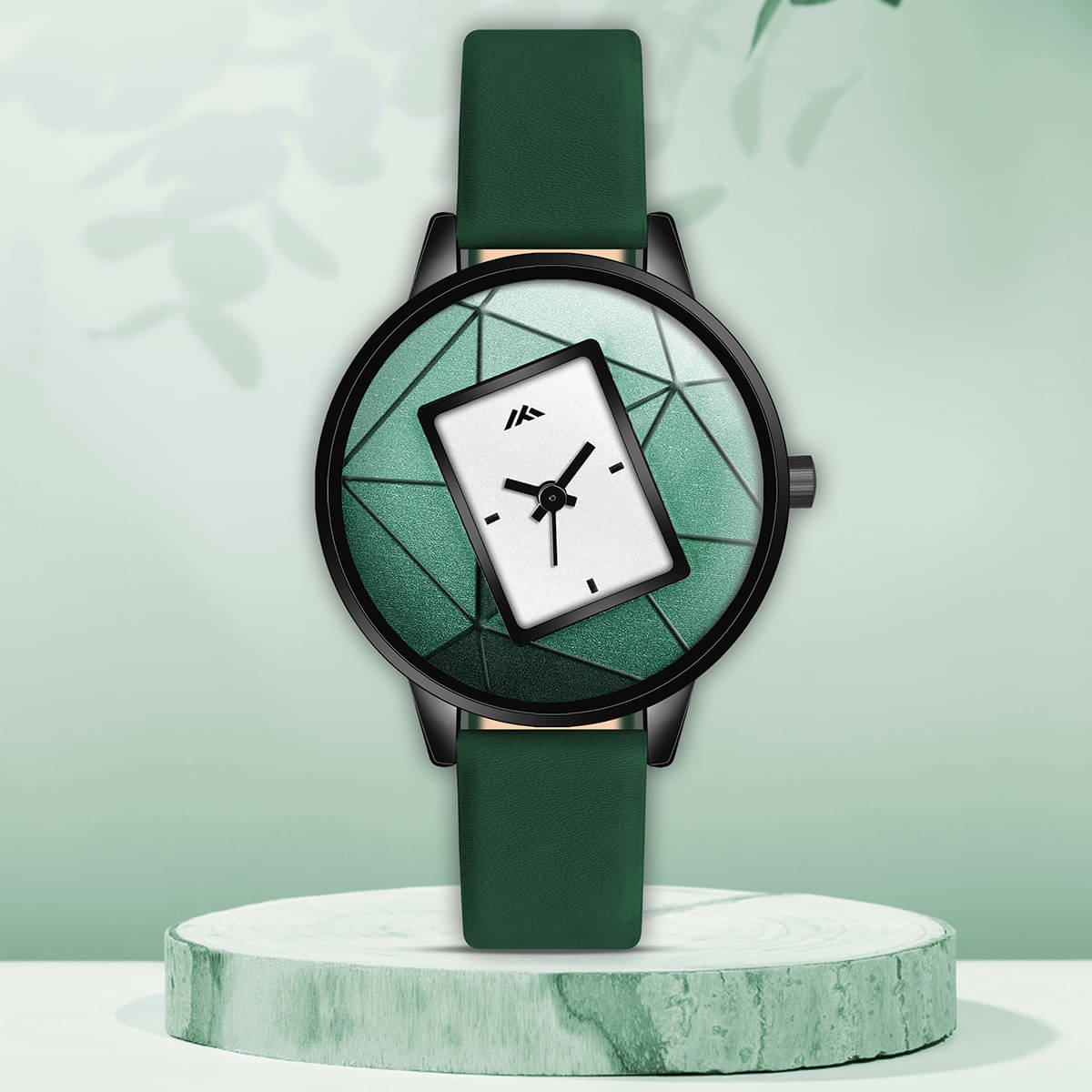     			Trex Green PU Analog Men's Watch