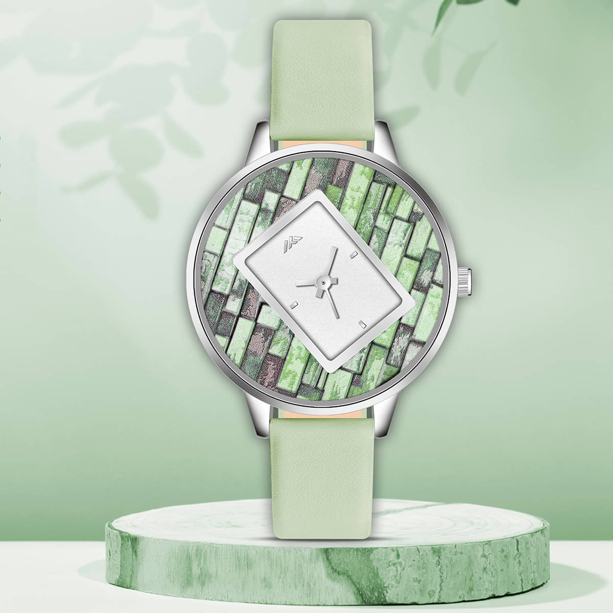     			Trex Green PU Analog Men's Watch