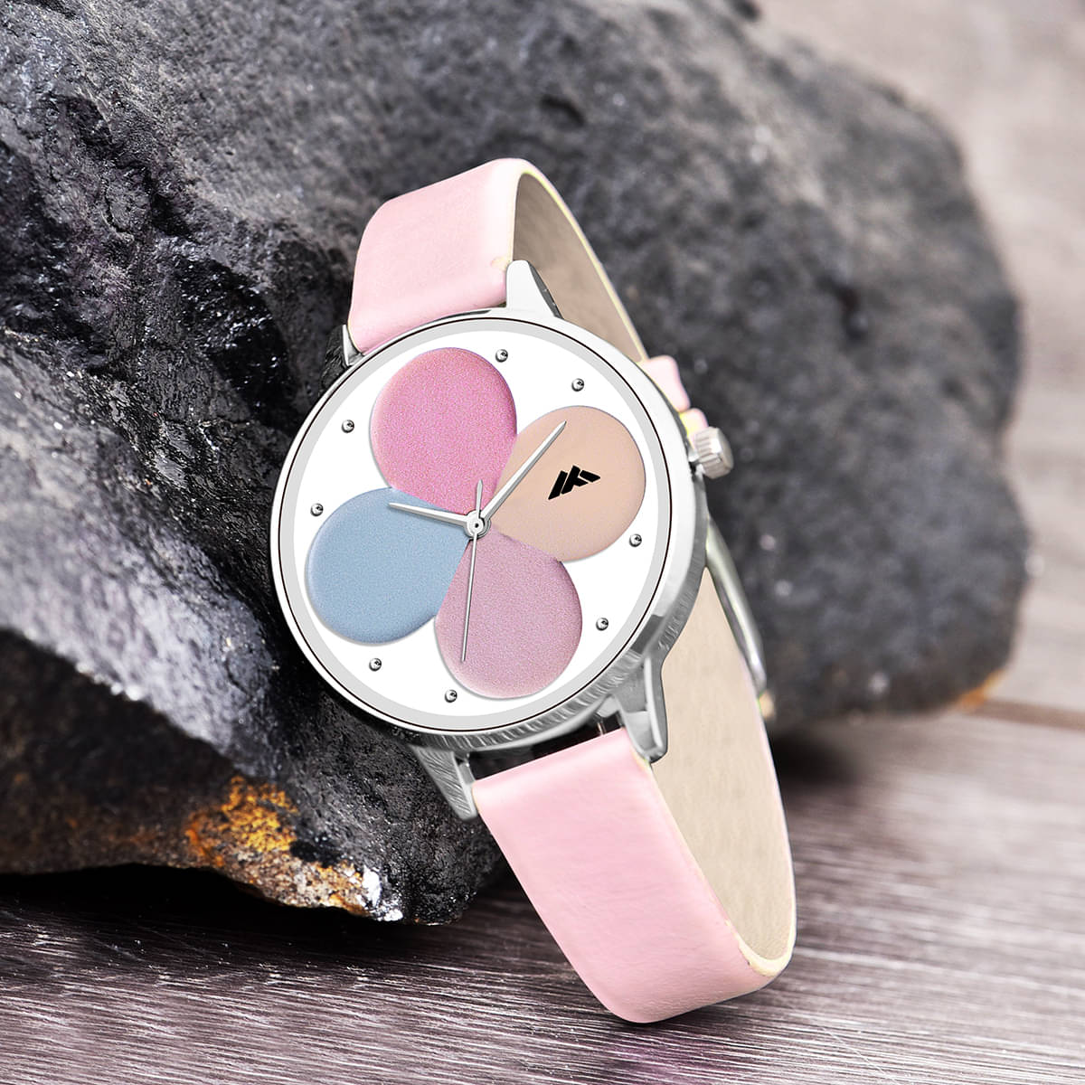     			Trex Pink PU Analog Men's Watch