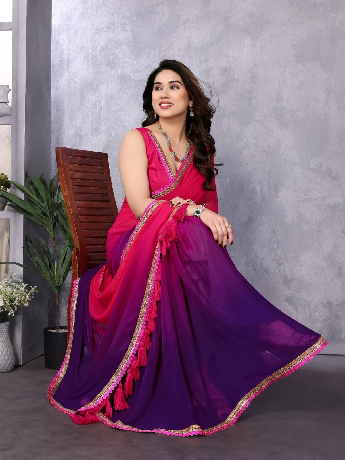    			DIKONA DESIGNER Georgette Solid Saree With Unstitched Blouse Piece ( Multicolor3 )