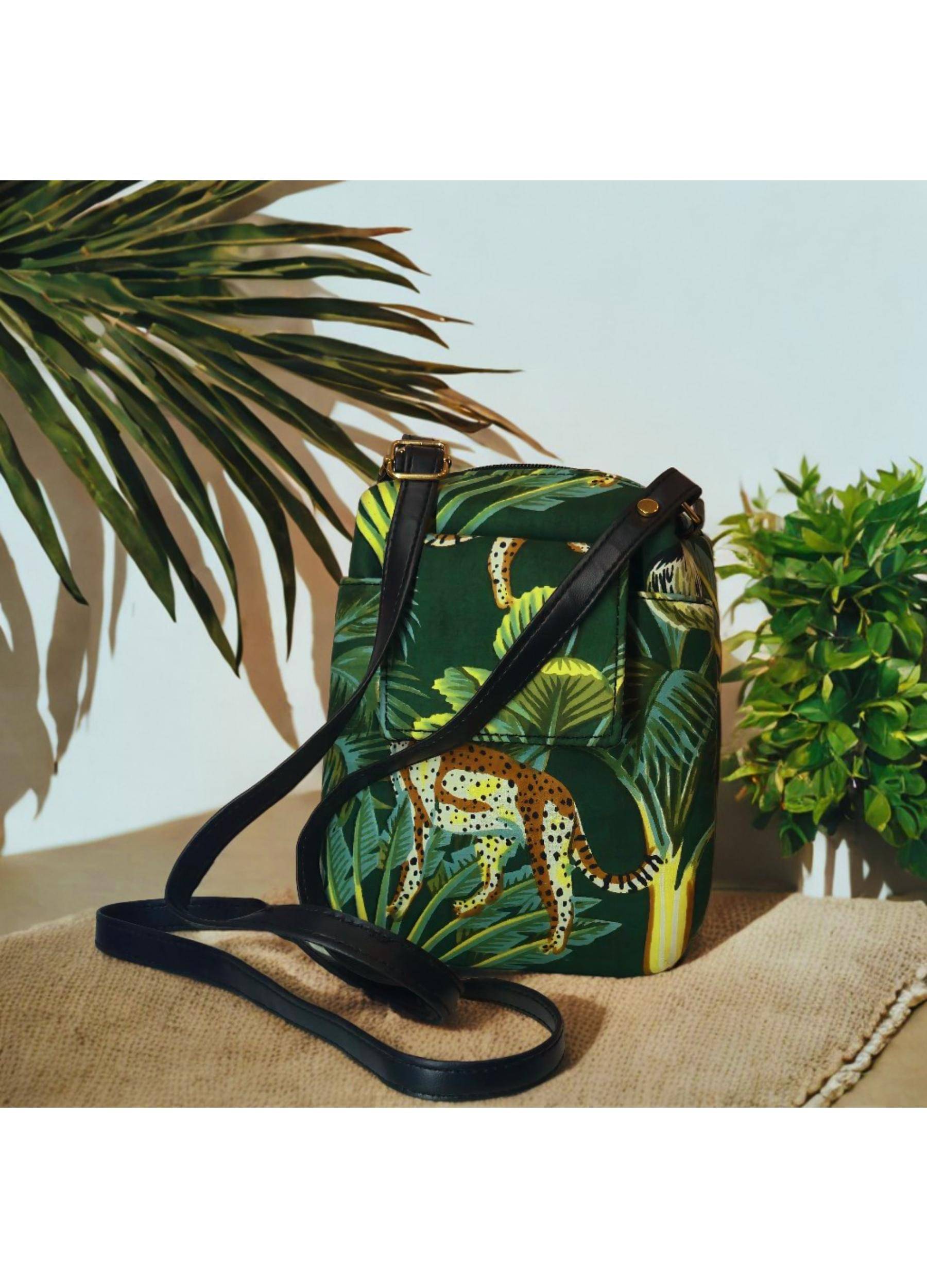     			Label Flavia Sling Bag Cotton Set of 1 ( Multicolor )