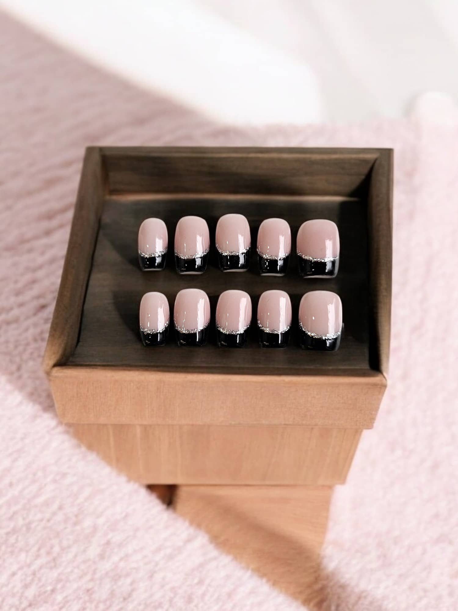 Nails on the go Acrylic Medium Length Finger Nails 5 kg
