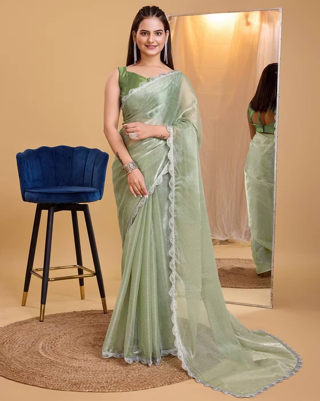     			JULEE Net Embellished Saree With Unstitched Blouse Piece ( Turquoise )