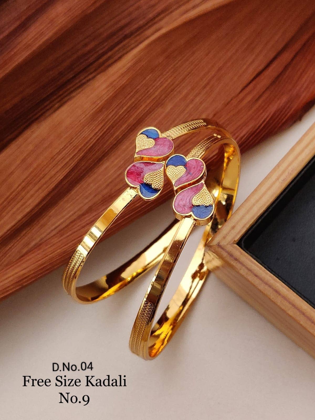 Shivay Fashion Gold Bangle Set ( Pack of 1 ) - Bangles & Bracelets | Buy online on ZillyBuy