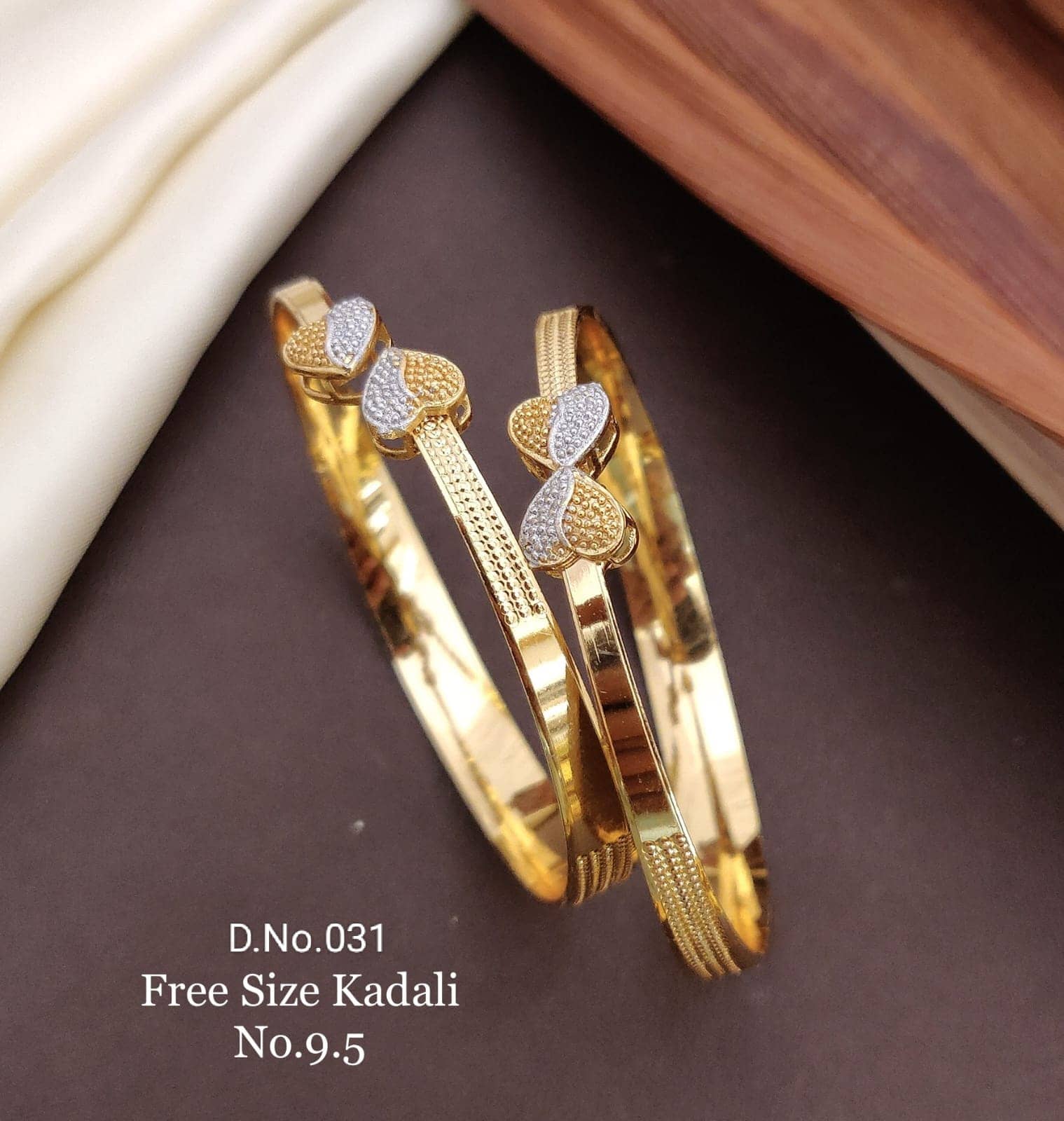 Shivay Fashion Gold Bangle Set ( Pack of 1 ) - Bangles & Bracelets | Buy online on ZillyBuy