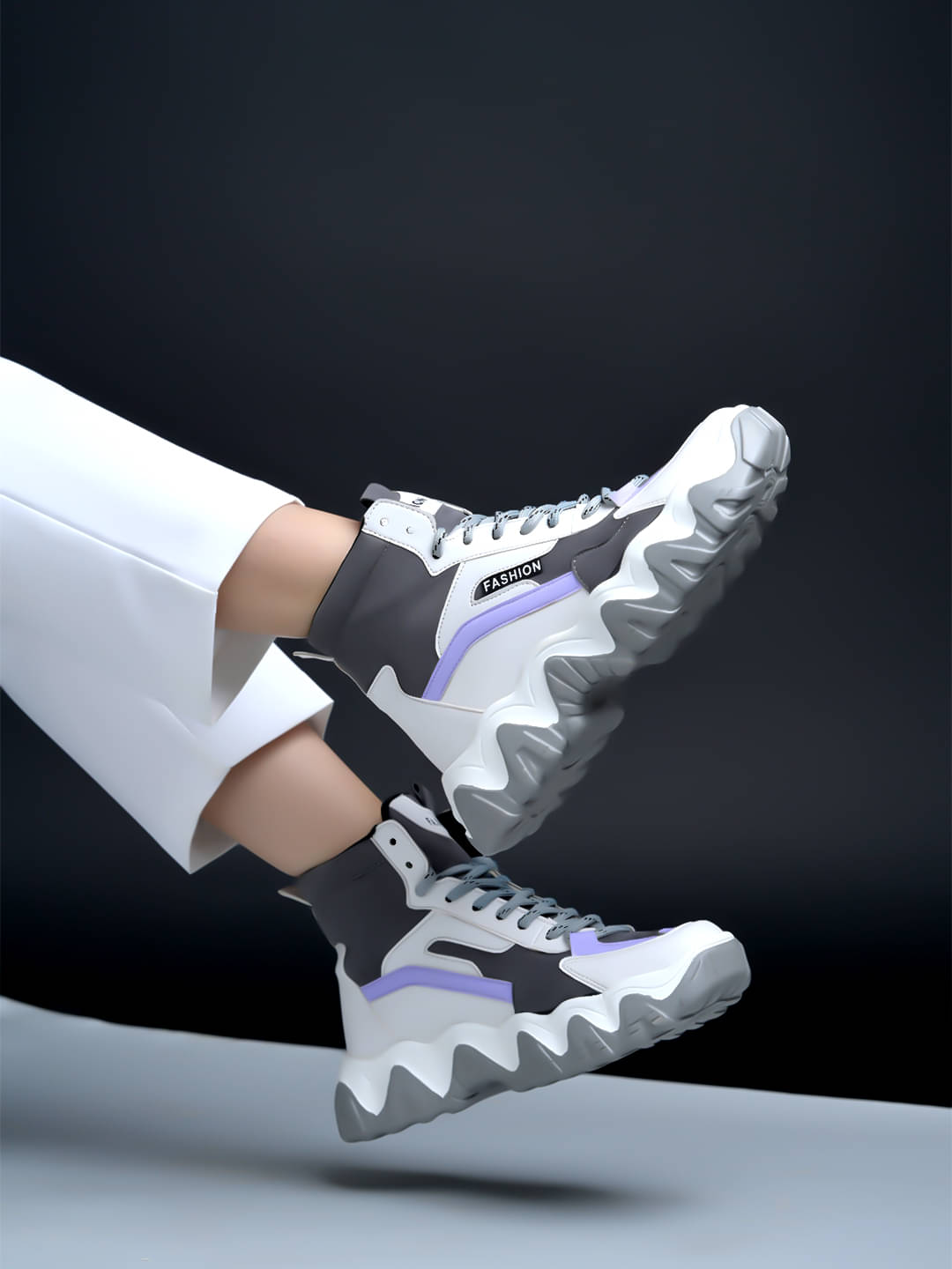     			Stylestry Light Grey Women's Sneakers