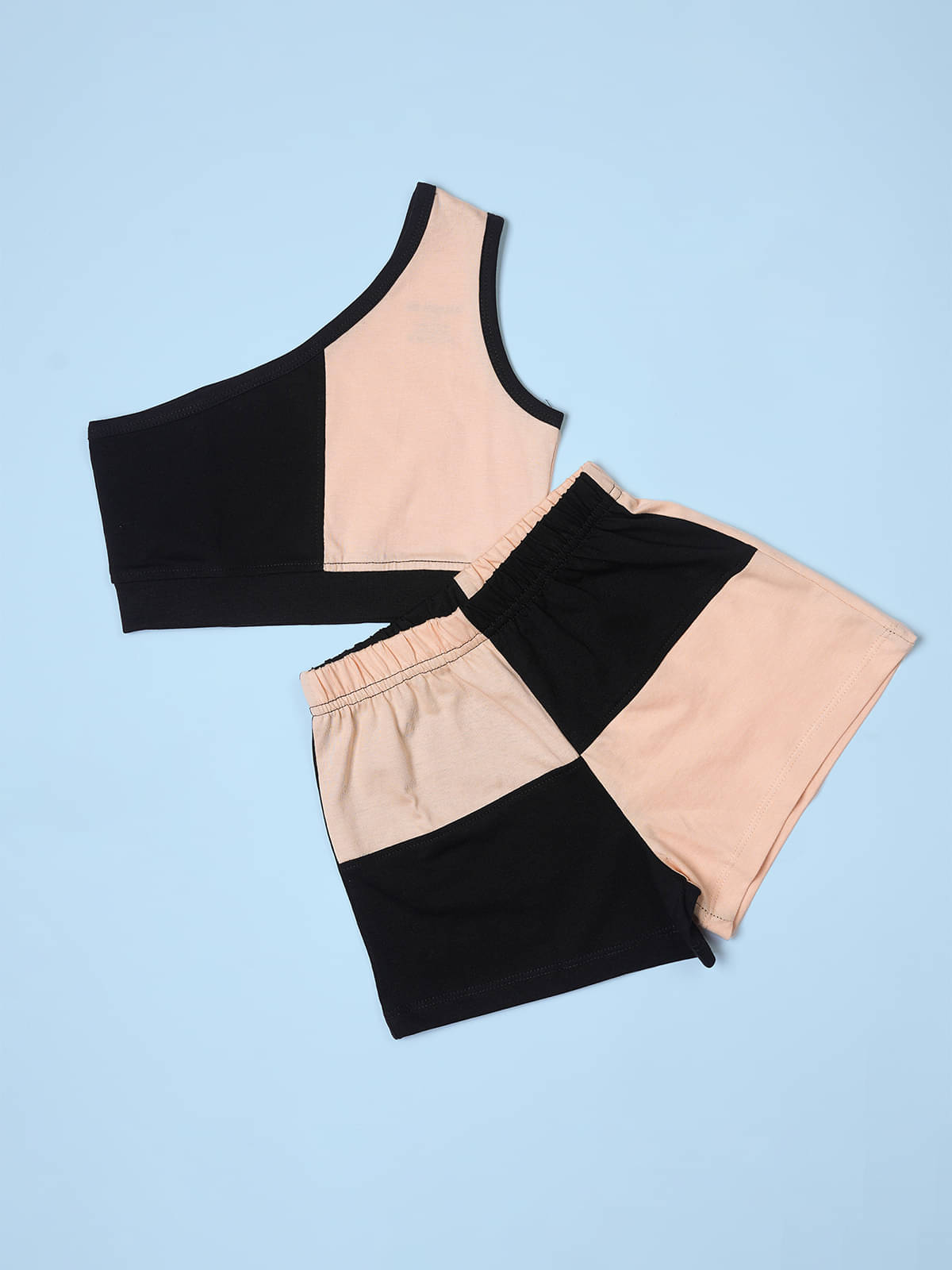 Be Awara Pack of 1 Girls Cotton Top With Shorts ( Black ) Be Awara Pack of 1 Girls Cotton Top With Shorts ( Black )