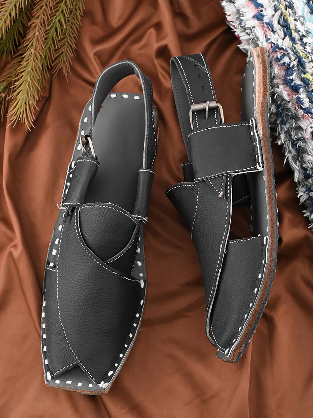 Anjaneya Creations Black Men's Mule - Ethnic Shoes | Buy online on ZillyBuy