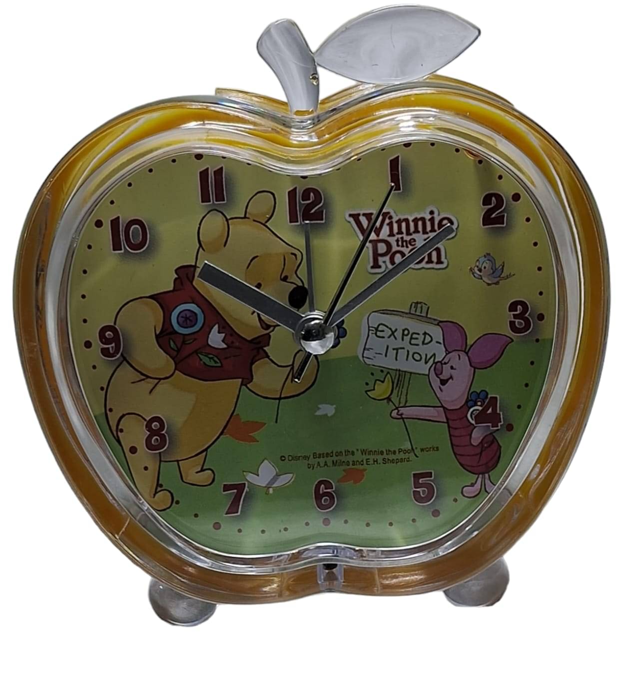     			DISNEY,ALARM CLOCK WITH WINNIE THE POOH THEME FOR KIDS BED ROOM, FRUIT SHAPE,YELLOW IN COLOR