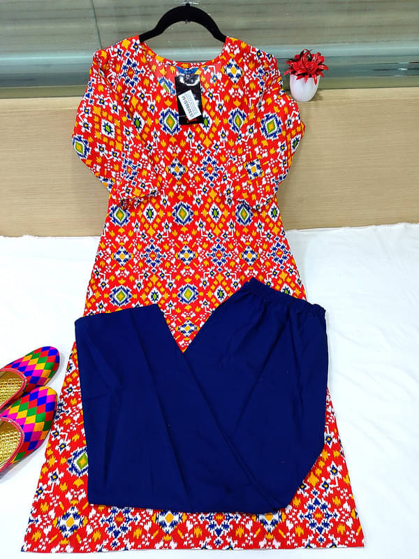 Ethnic Basket Pack of 1 Crepe Self Design A-line Women's Kurti - ( Orange ) Ethnic Basket Pack of 1 Crepe Self Design A-line Women's Kurti - ( Orange )