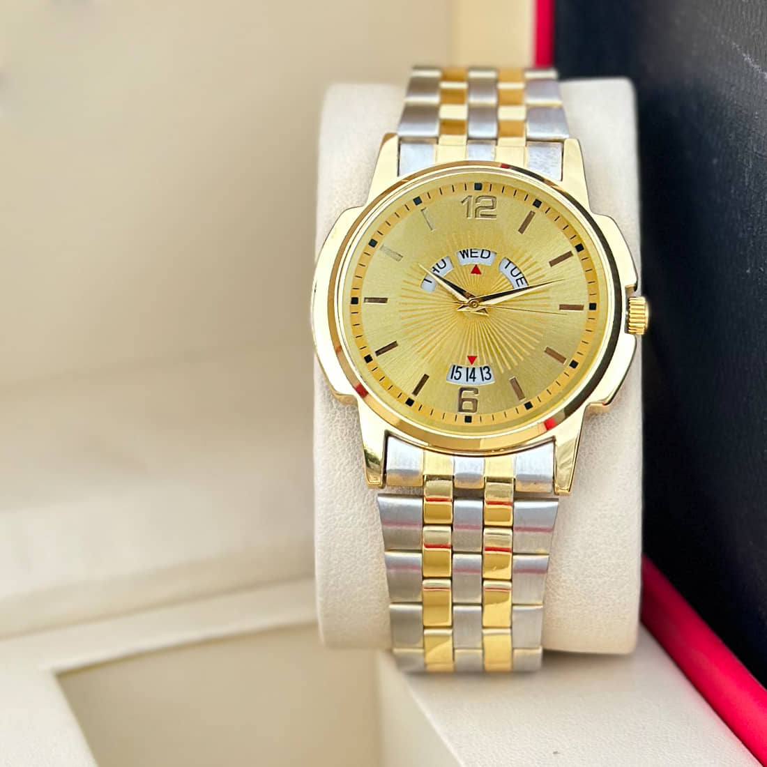 REESKY Silver Stainless Steel Analog Men's Watch