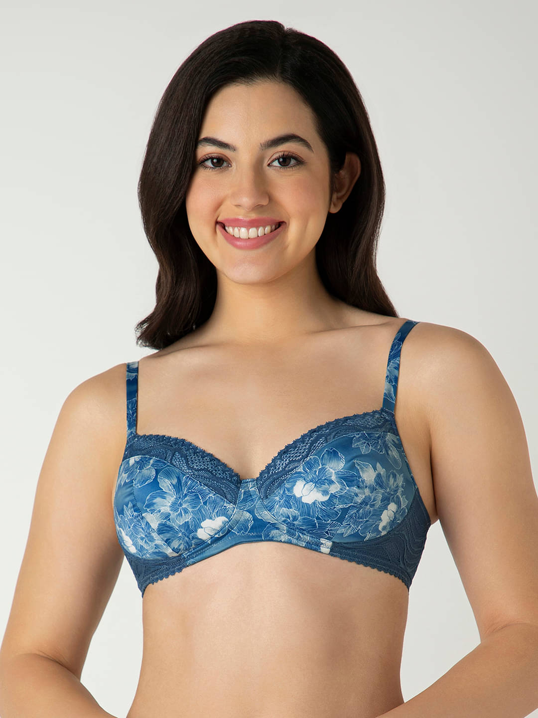 Amante Pack of 1 Nylon Lightly Padded T-Shirt Bra For Women ( Blue )     			Amante Pack of 1 Nylon Lightly Padded T-Shirt Bra For Women ( Blue )