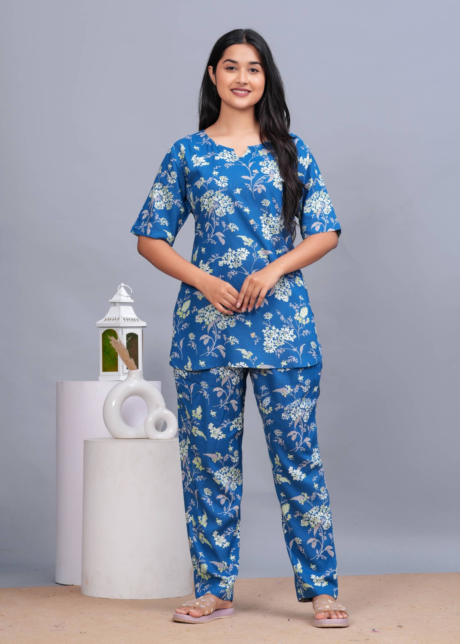     			CTMTEX Blue Rayon Women's Nightwear Nightsuit Sets ( Pack of 1 )