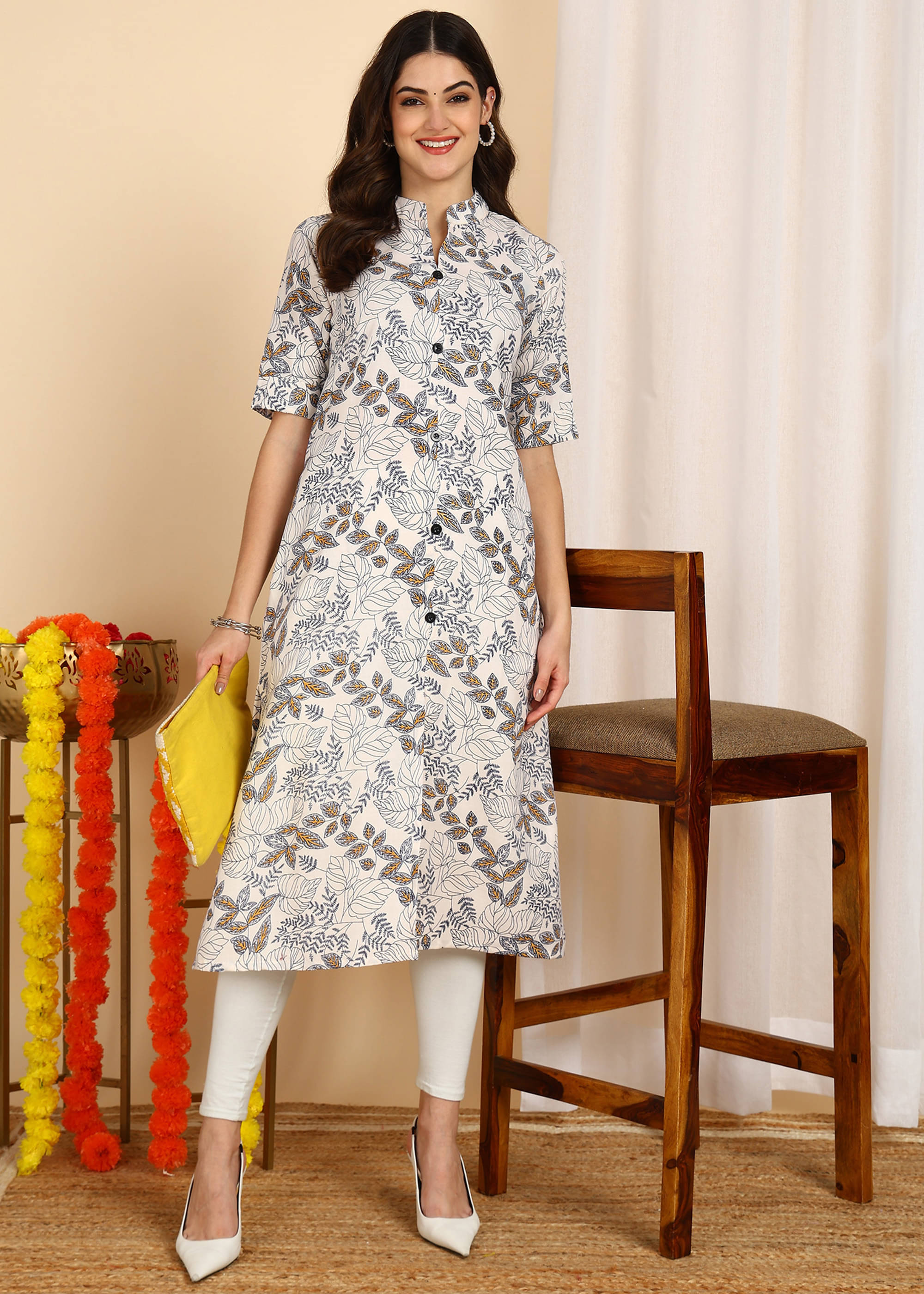 DSK STUDIO Pack of 1 Cotton Blend Printed Front Slit Women's Kurti - ( Blue ) DSK STUDIO Pack of 1 Cotton Blend Printed Front Slit Women's Kurti - ( Blue )