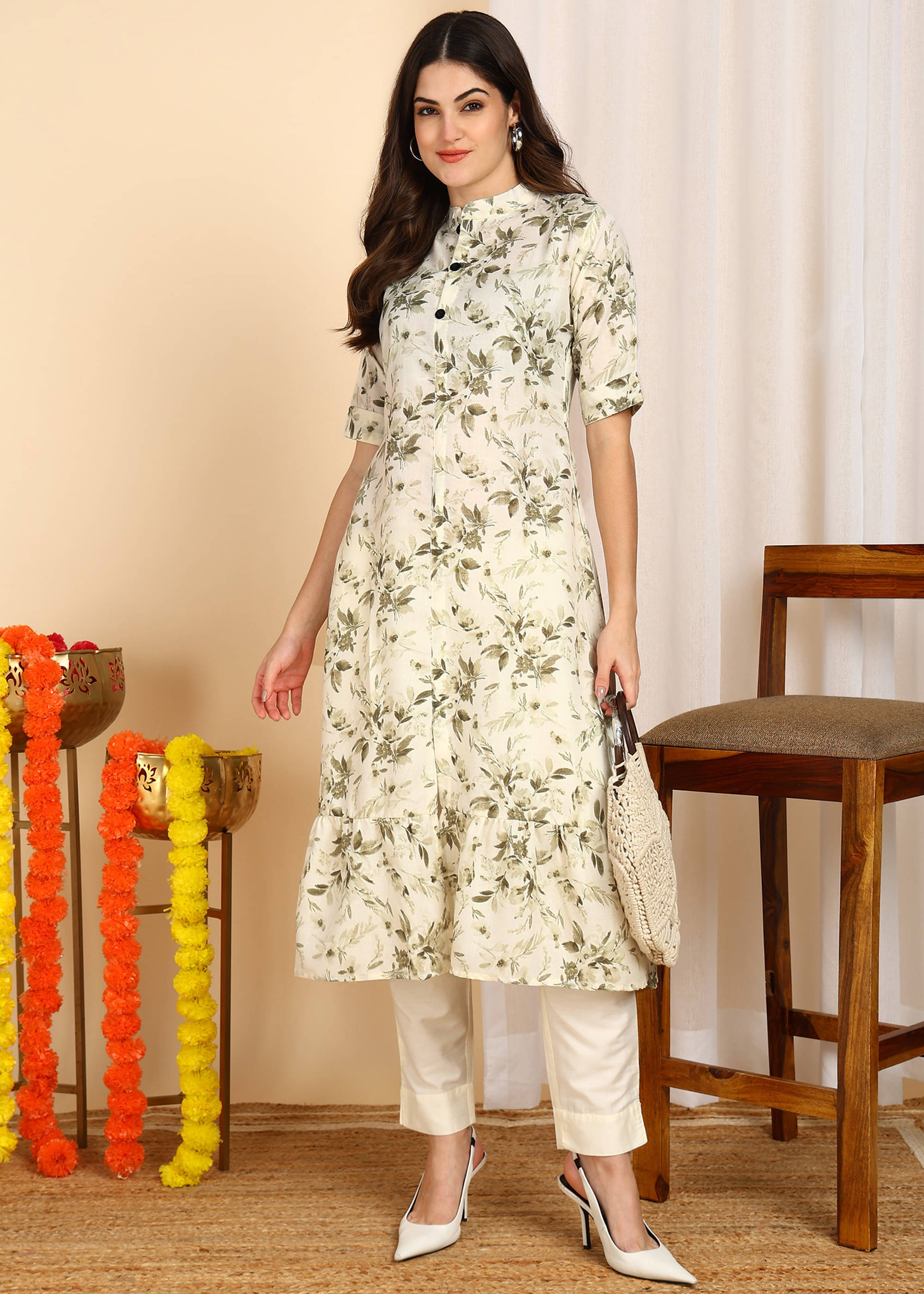     			DSK STUDIO Pack of 1 Cotton Blend Printed Front Slit Women's Kurti - ( Green )