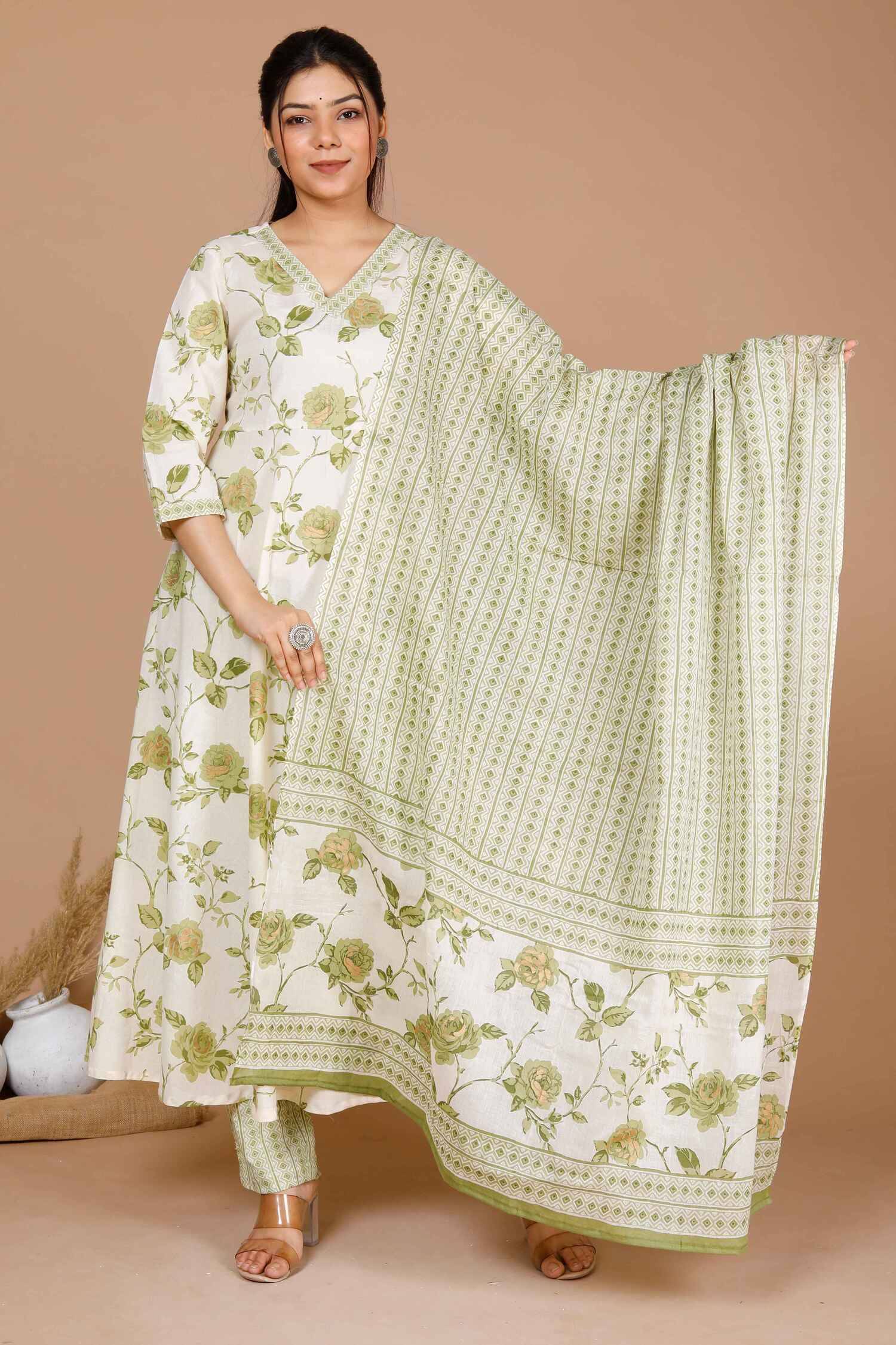     			Doriyaan Cotton Printed Kurti With Pants Women's Stitched Salwar Suit - Green ( Pack of 1 )