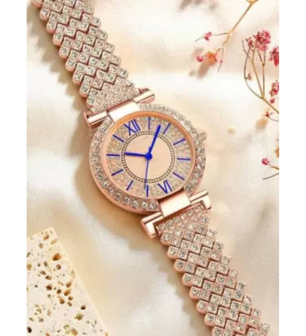     			EEWHI Rose Gold Metal Analog Womens Watch