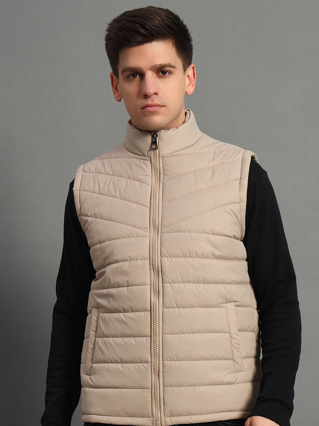 GET GOLF Polyester Men's Quilted & Bomber Jacket - Beige ( Pack of 1 ) GET GOLF Polyester Men's Quilted & Bomber Jacket - Beige ( Pack of 1 )