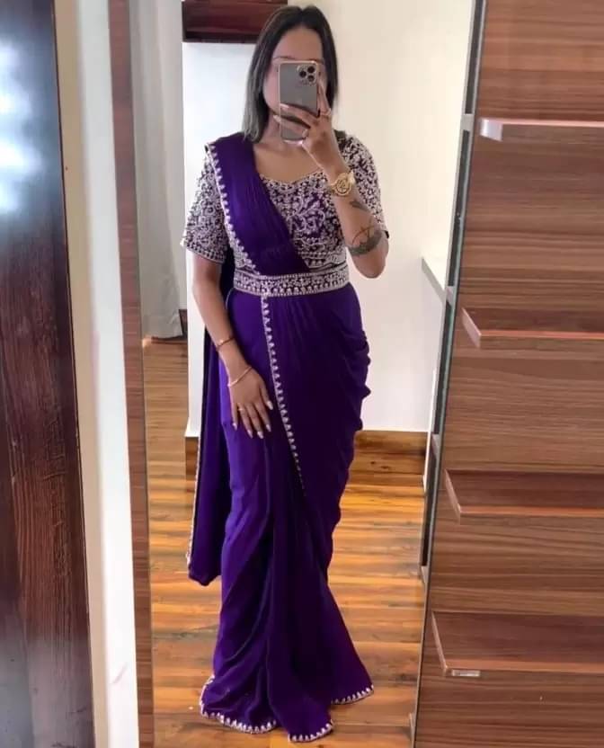 Samai Silk Embellished Saree With Unstitched Blouse Piece ( Indigo ) Samai Silk Embellished Saree With Unstitched Blouse Piece ( Indigo )