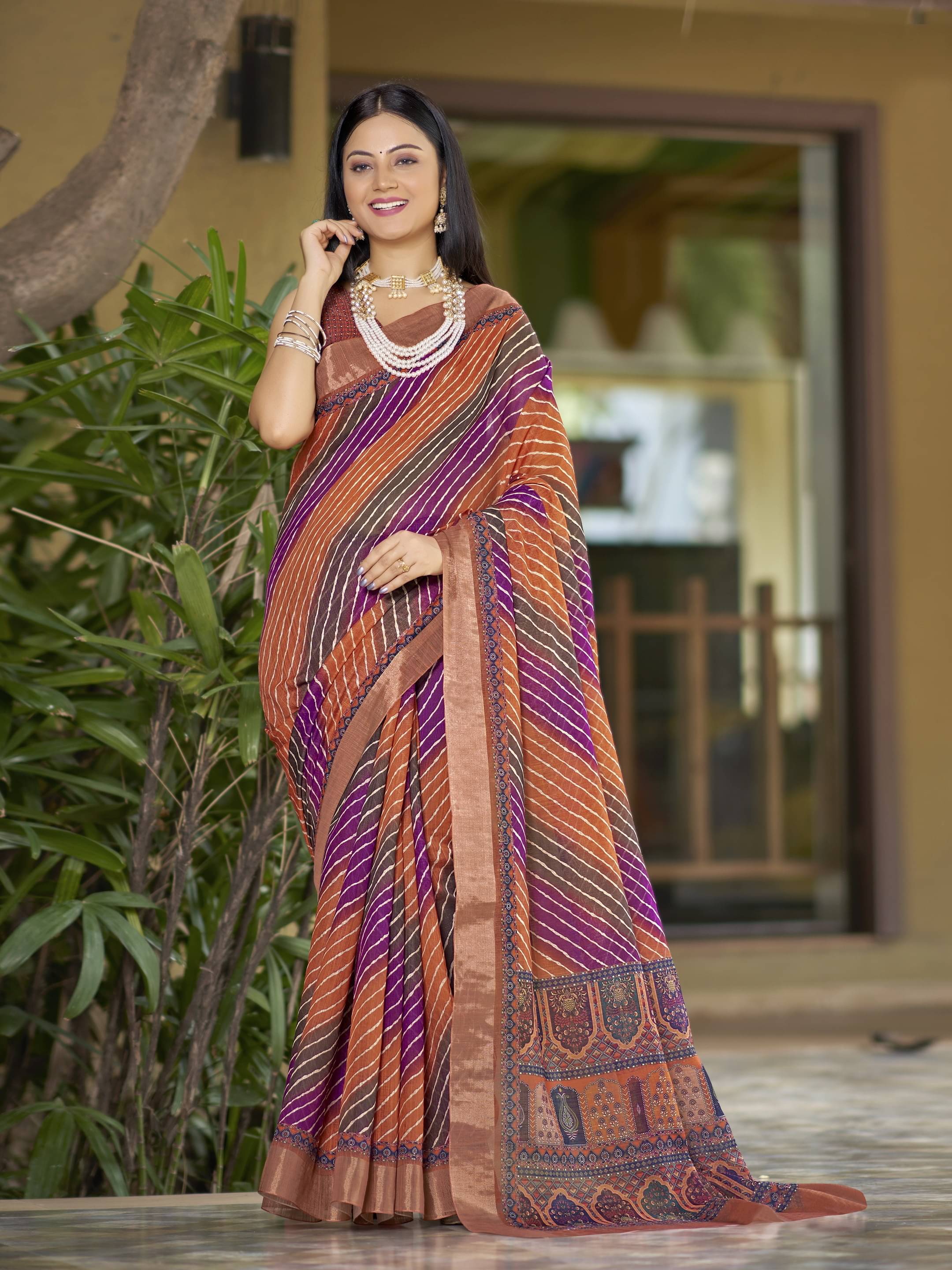     			Sariya Chanderi Striped Saree With Unstitched Blouse Piece ( Orange )