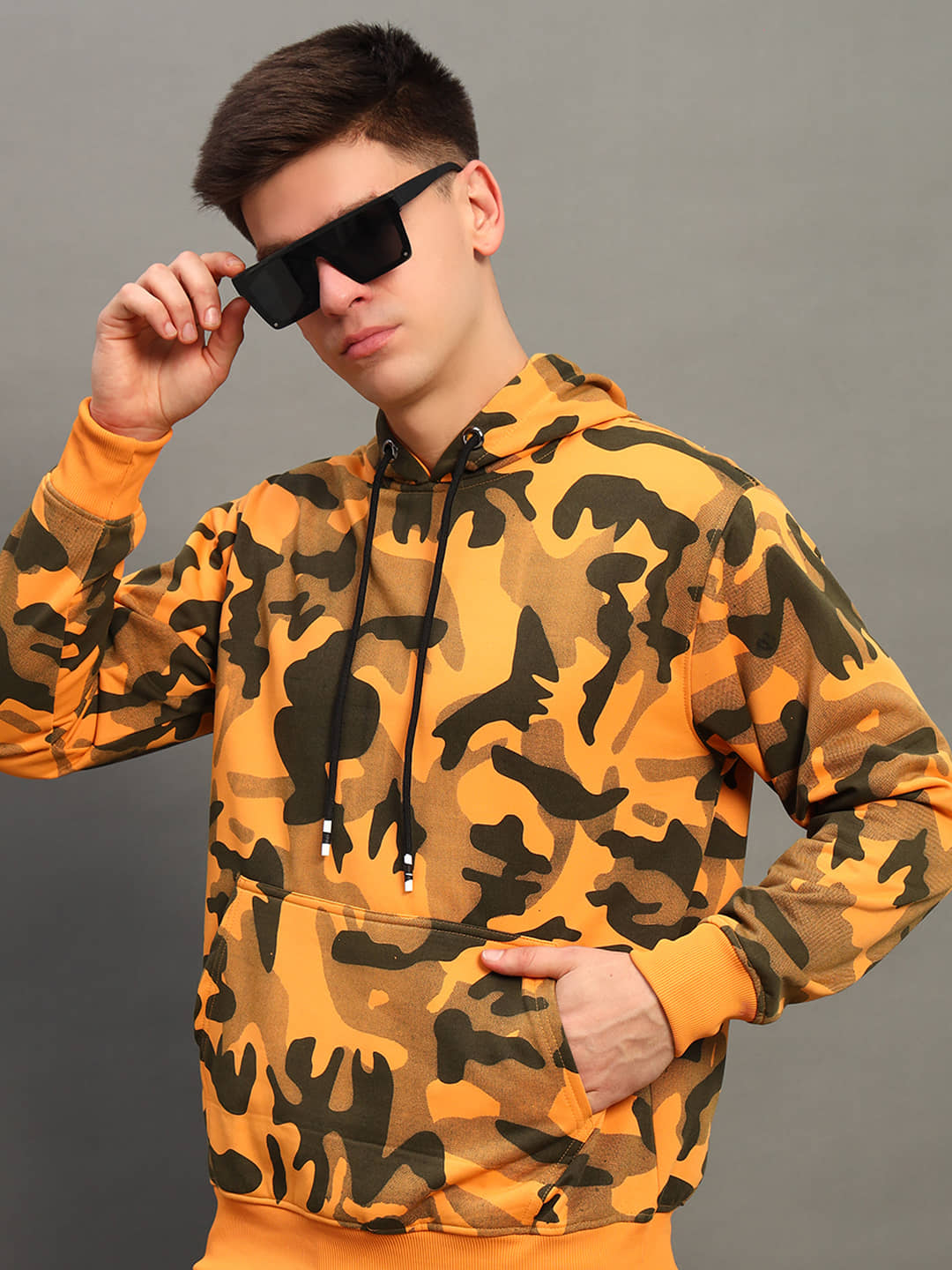 stelvin Cotton Blend Hooded Men's Sweatshirt - Mustard ( Pack of 1 )