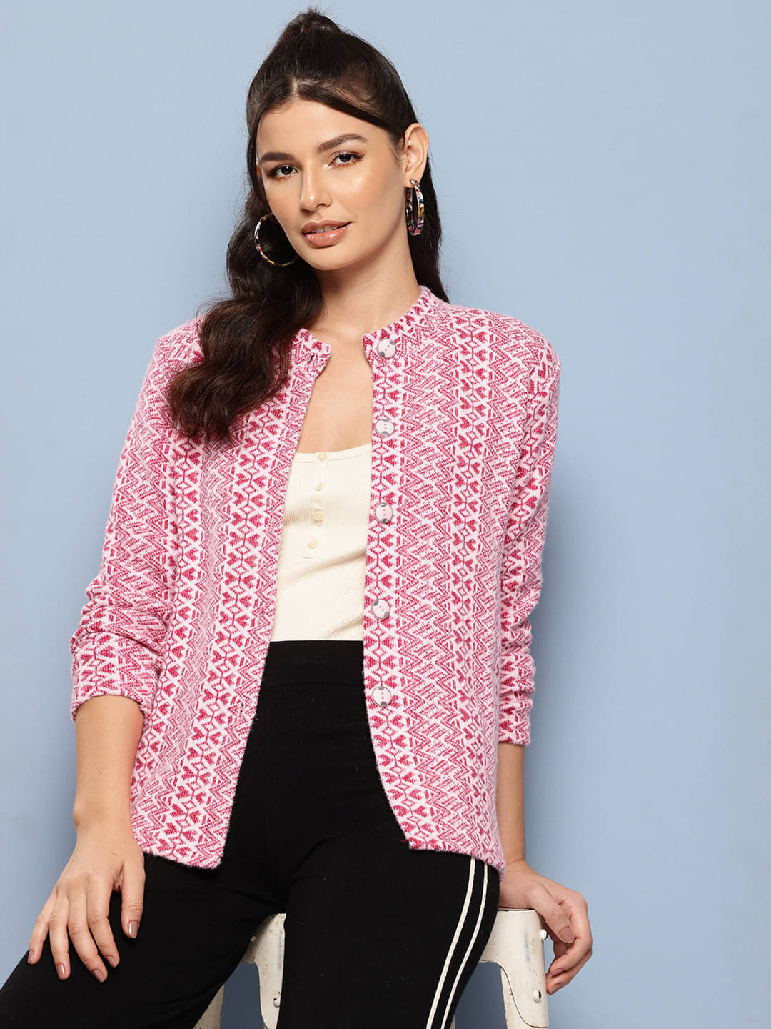 Aarika Women Woollen Round Neck Cardigan ( Pink ) Aarika Women Woollen Round Neck Cardigan ( Pink )