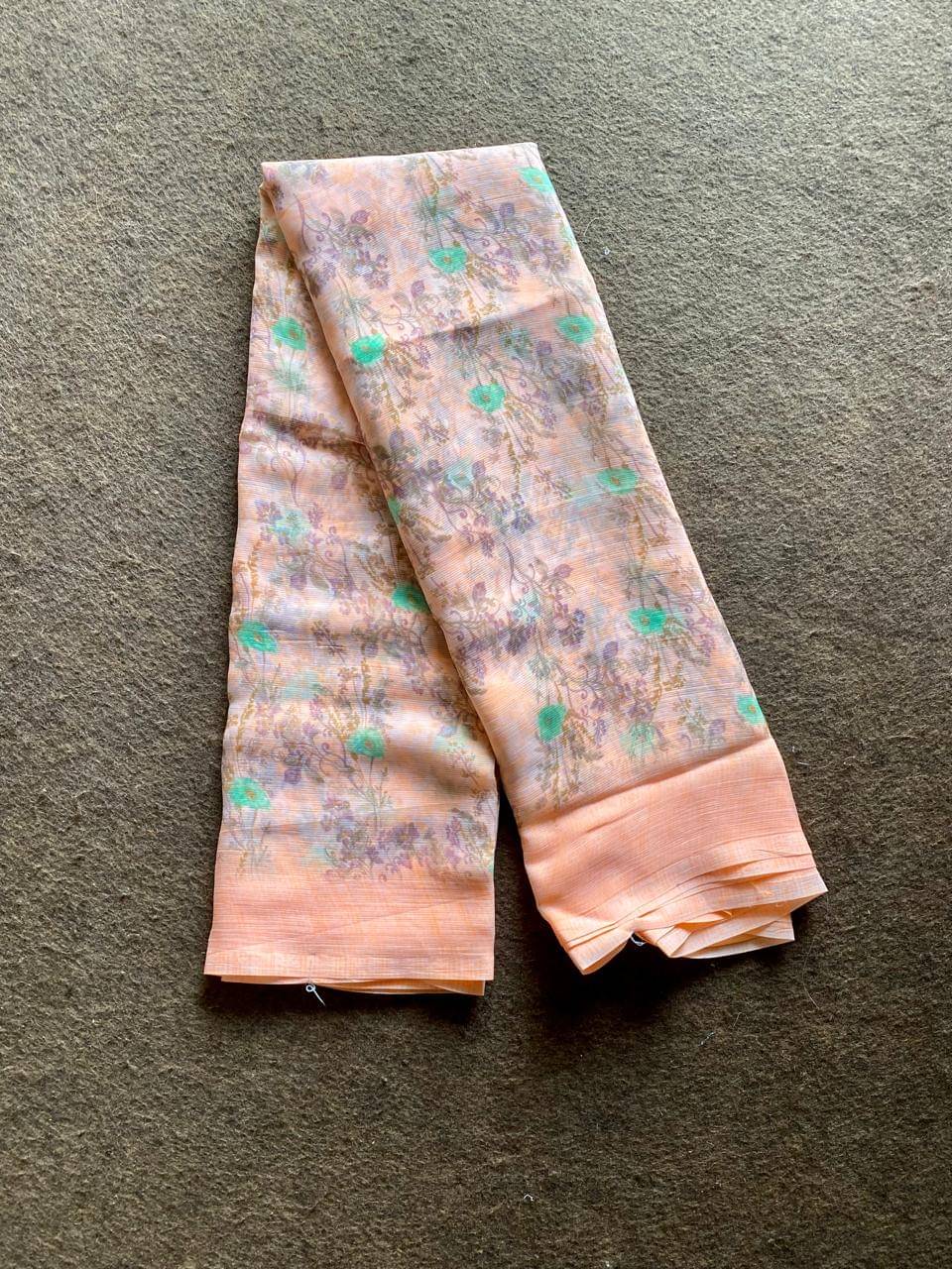 Eternal Pehnawa Chiffon Printed Saree With Unstitched Blouse Piece ( Peach ) Eternal Pehnawa Chiffon Printed Saree With Unstitched Blouse Piece ( Peach )