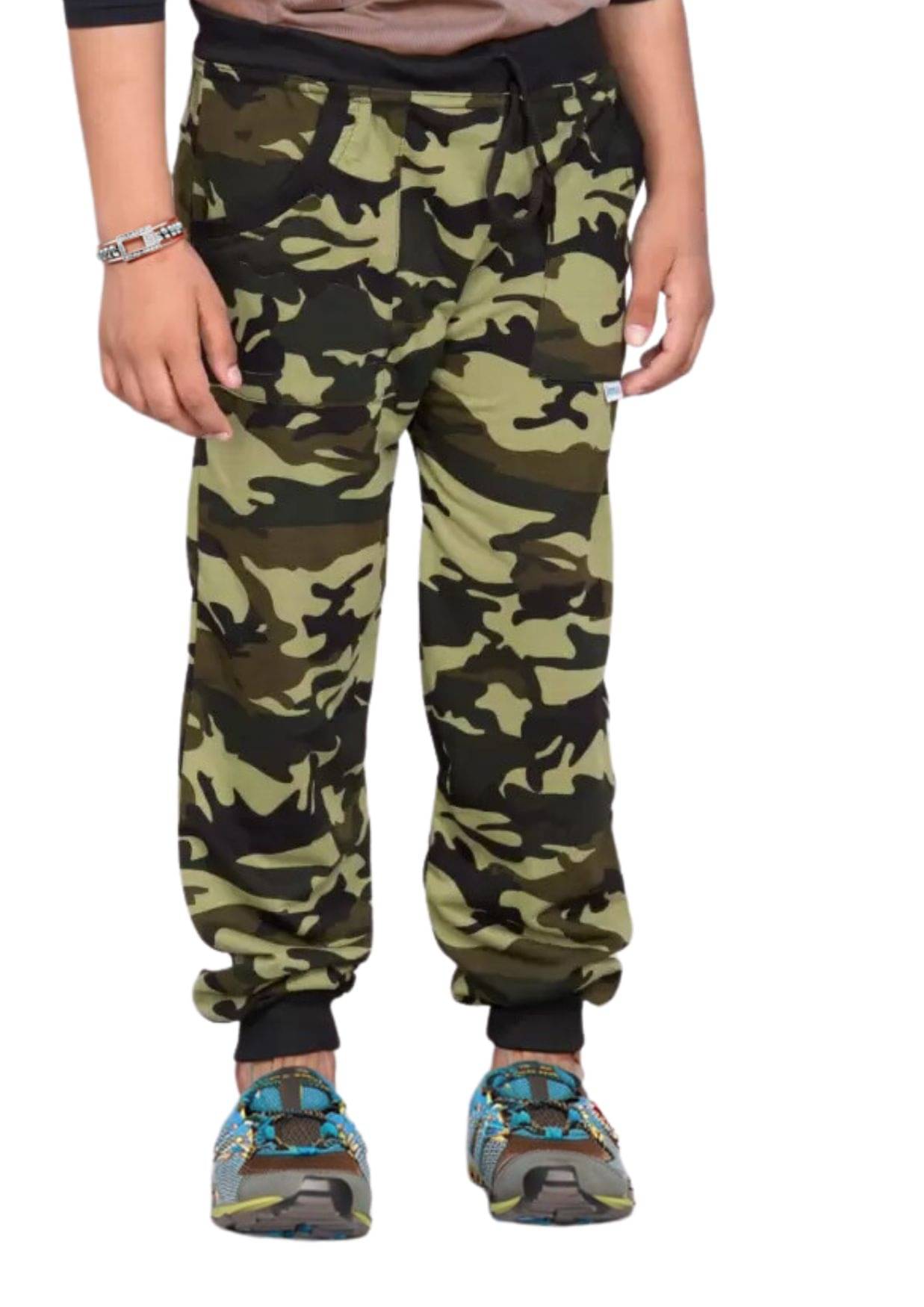     			TICOSS Pack of 1 Boys Cotton Blend Trackpant ( Green )