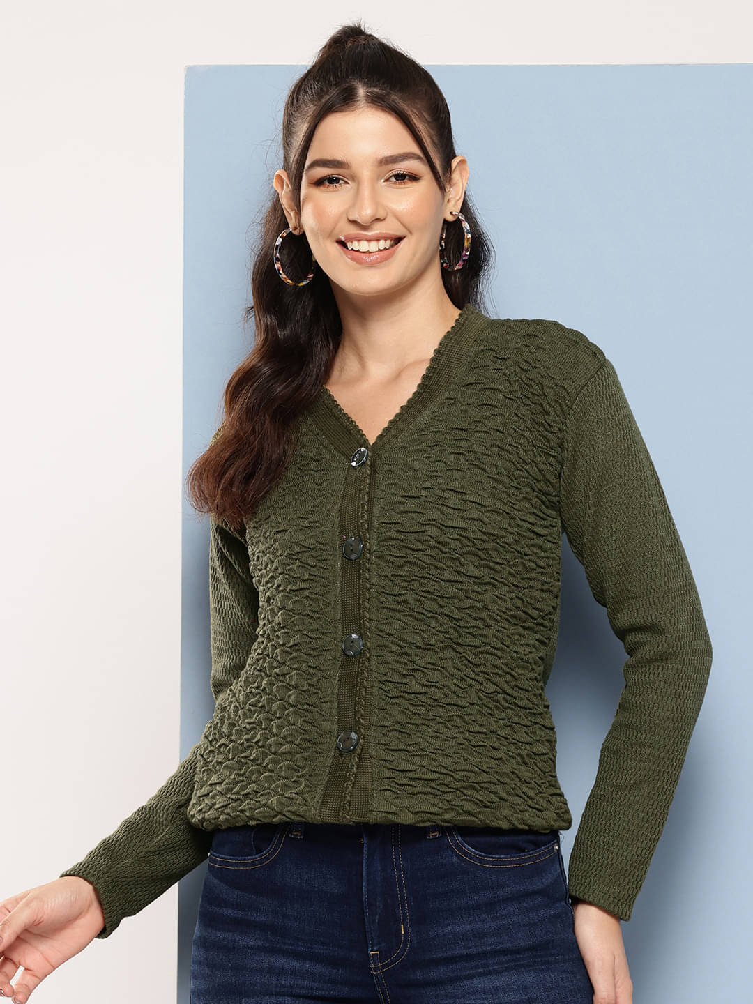     			Aarika Woollen V Neck Women's Buttoned Cardigans - Green ( Single )