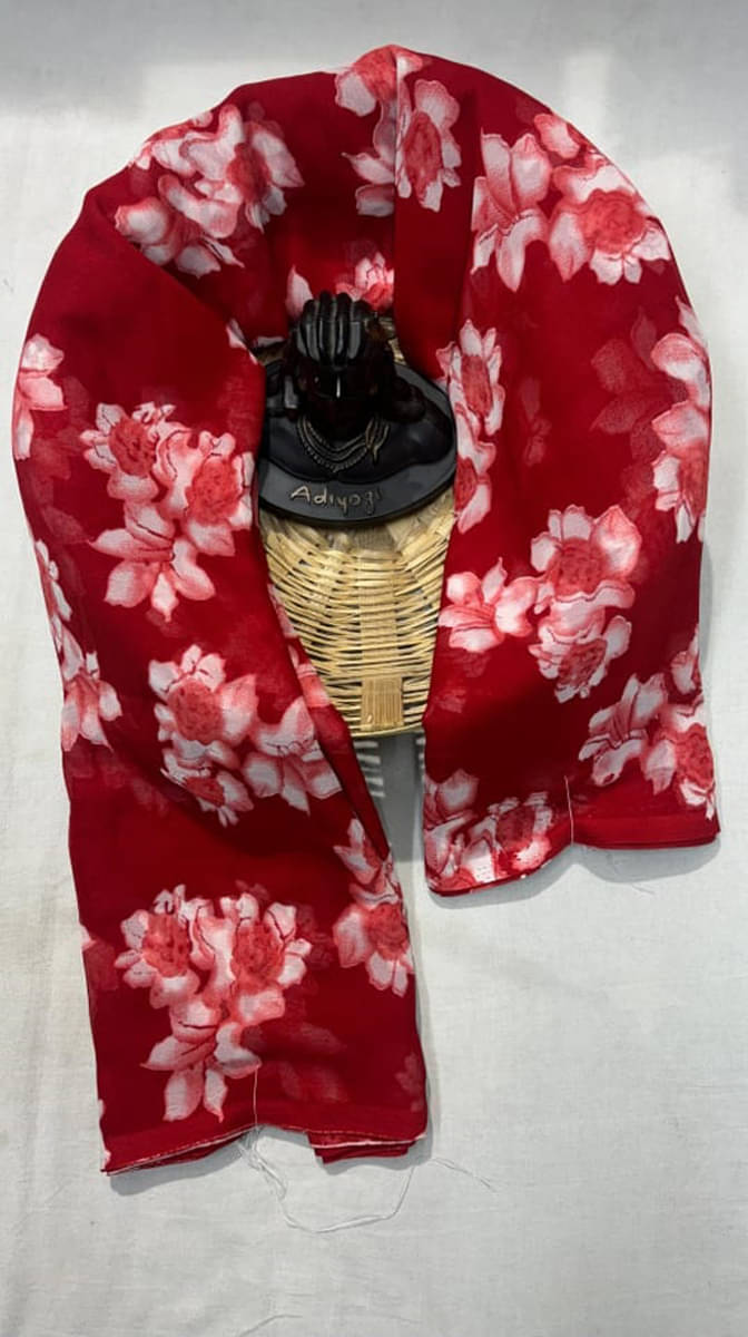     			Bhuwal Fashion Georgette Printed Saree With Unstitched Blouse Piece ( Red )