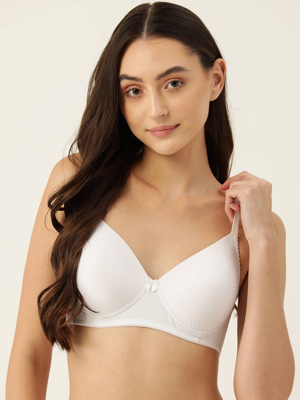 Leading Lady Pack of 1 Nylon Lightly Padded T-Shirt Bra For Women ( White )     			Leading Lady Pack of 1 Nylon Lightly Padded T-Shirt Bra For Women ( White )