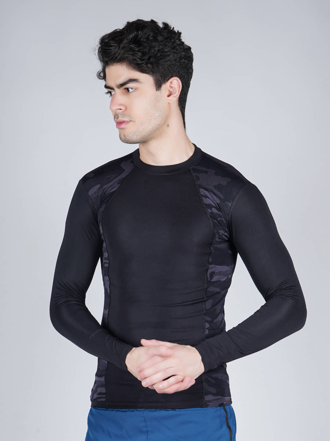 NEVER LOSE Black Polyester Regular Fit Men's Compression T-Shirt ( Pack of 1 )
