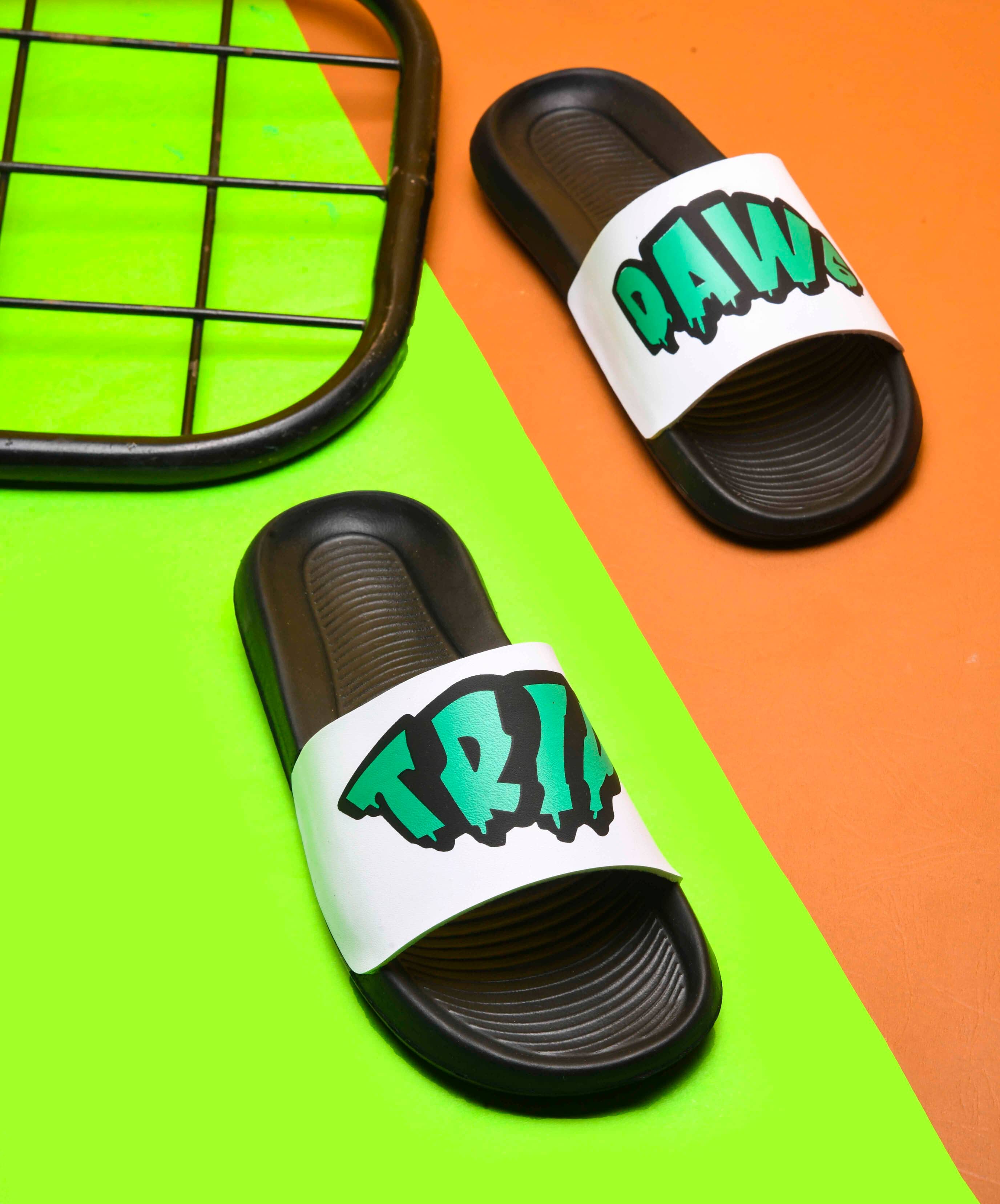 Q tick White Men's Slide Flip Flop