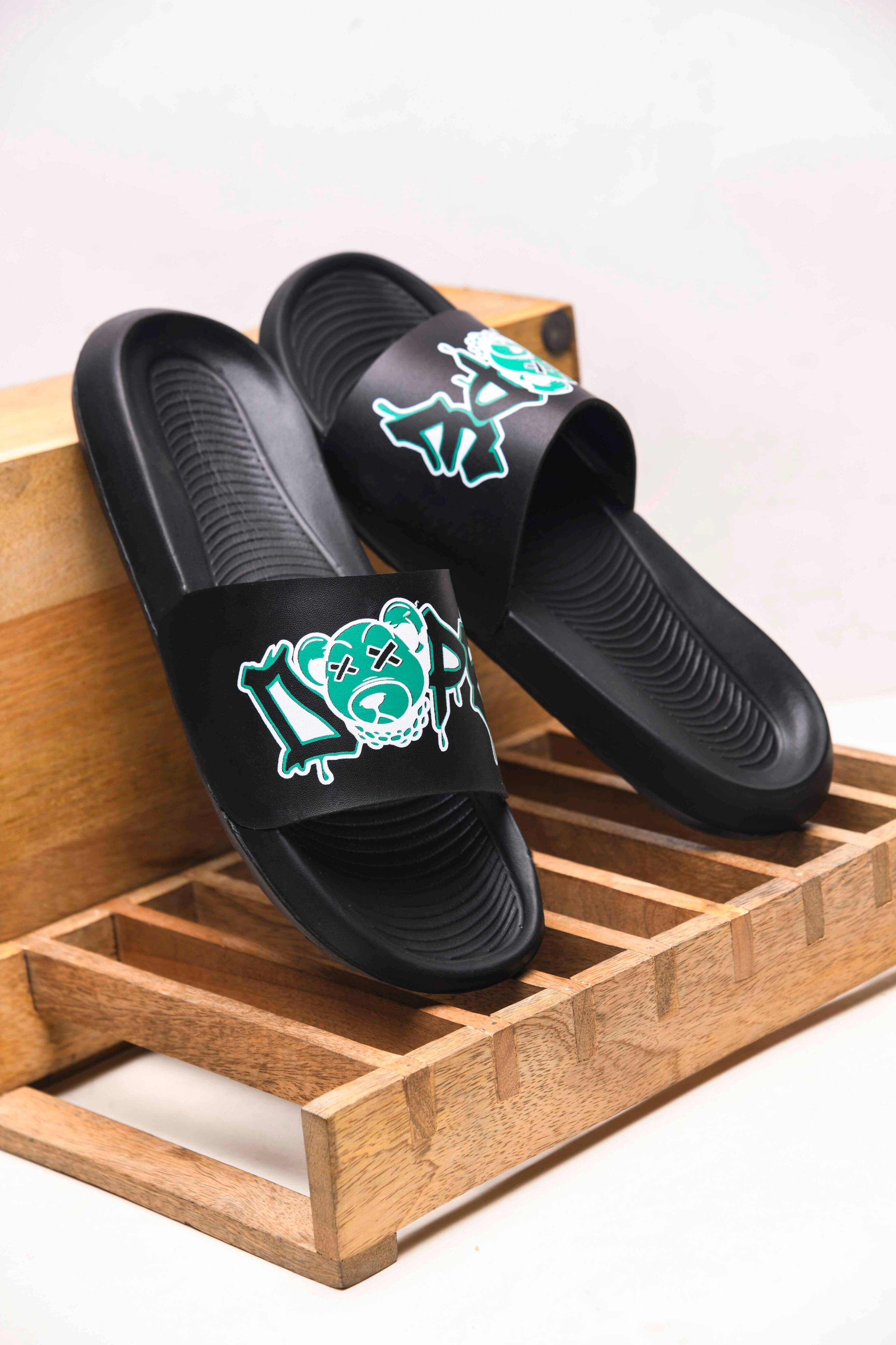     			Q tick Black Men's Slide Flip Flop